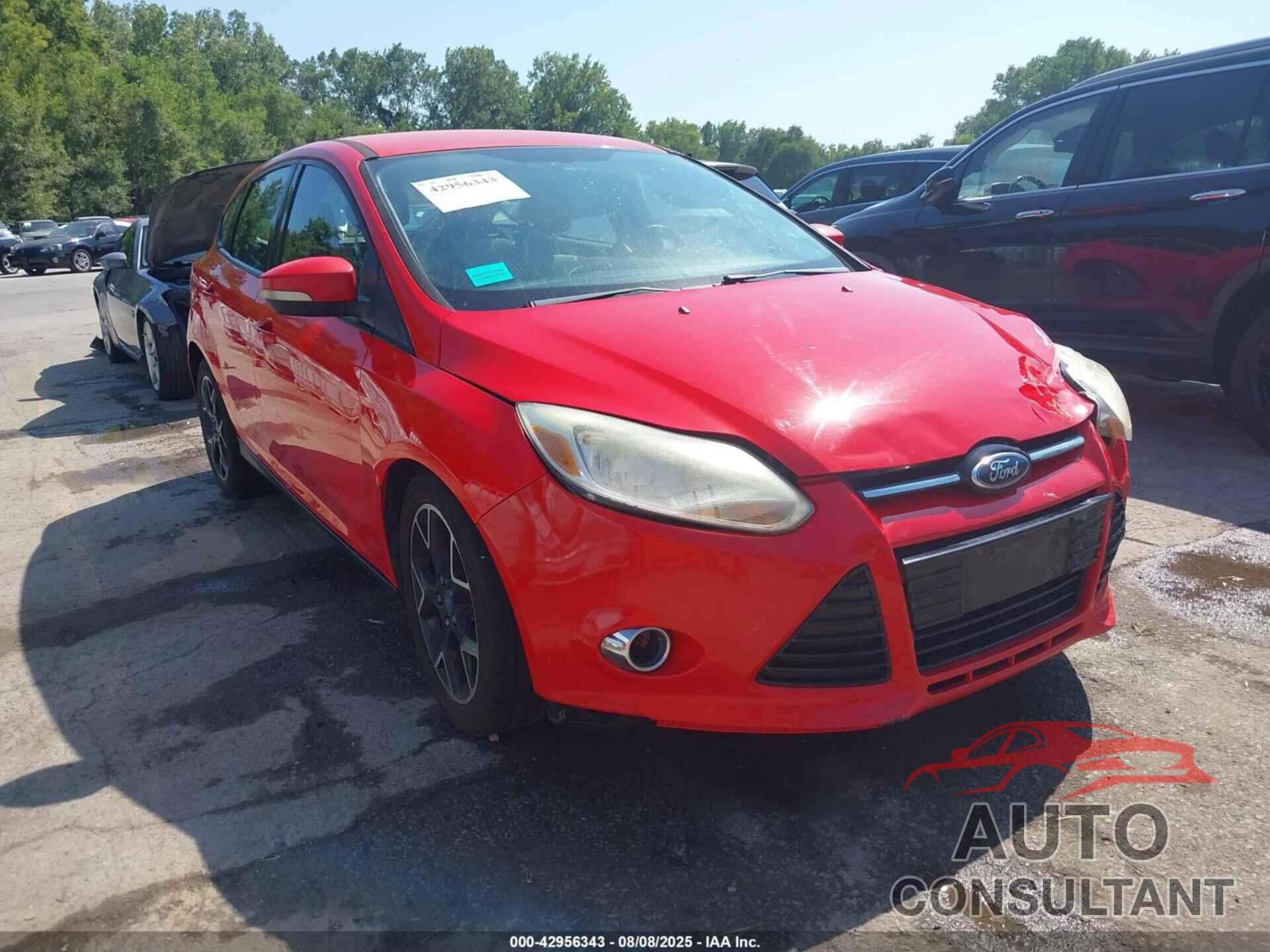 FORD FOCUS 2012 - 1FAHP3K28CL124752