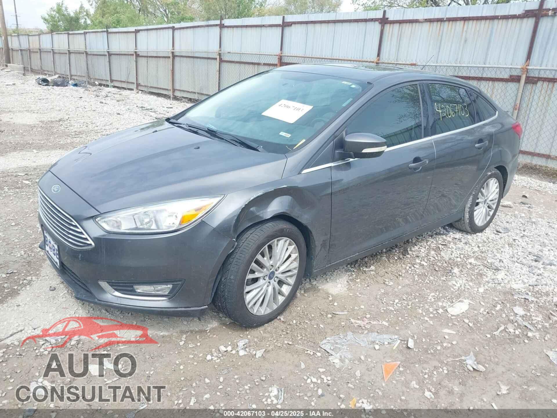 FORD FOCUS 2018 - 1FADP3J25JL326977