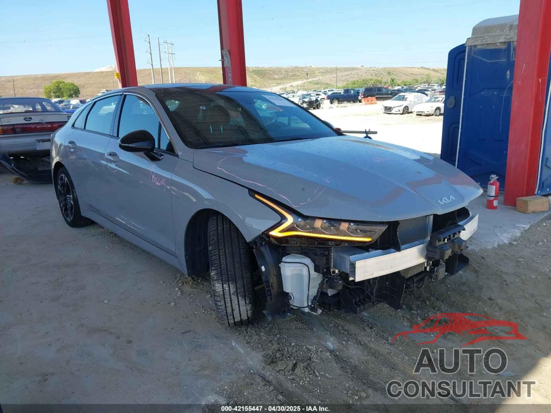 KIA K5 2023 - 5XXG64J24PG183772
