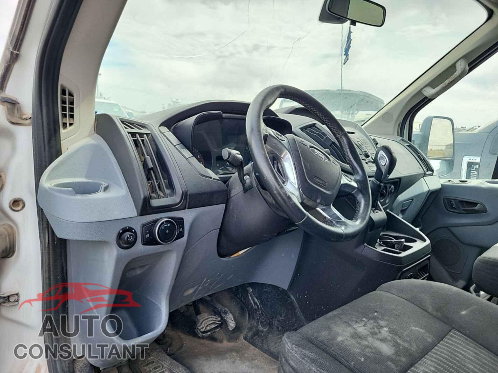 FORD TRANSIT 2015 - 1FBAX2XG2FKA58305