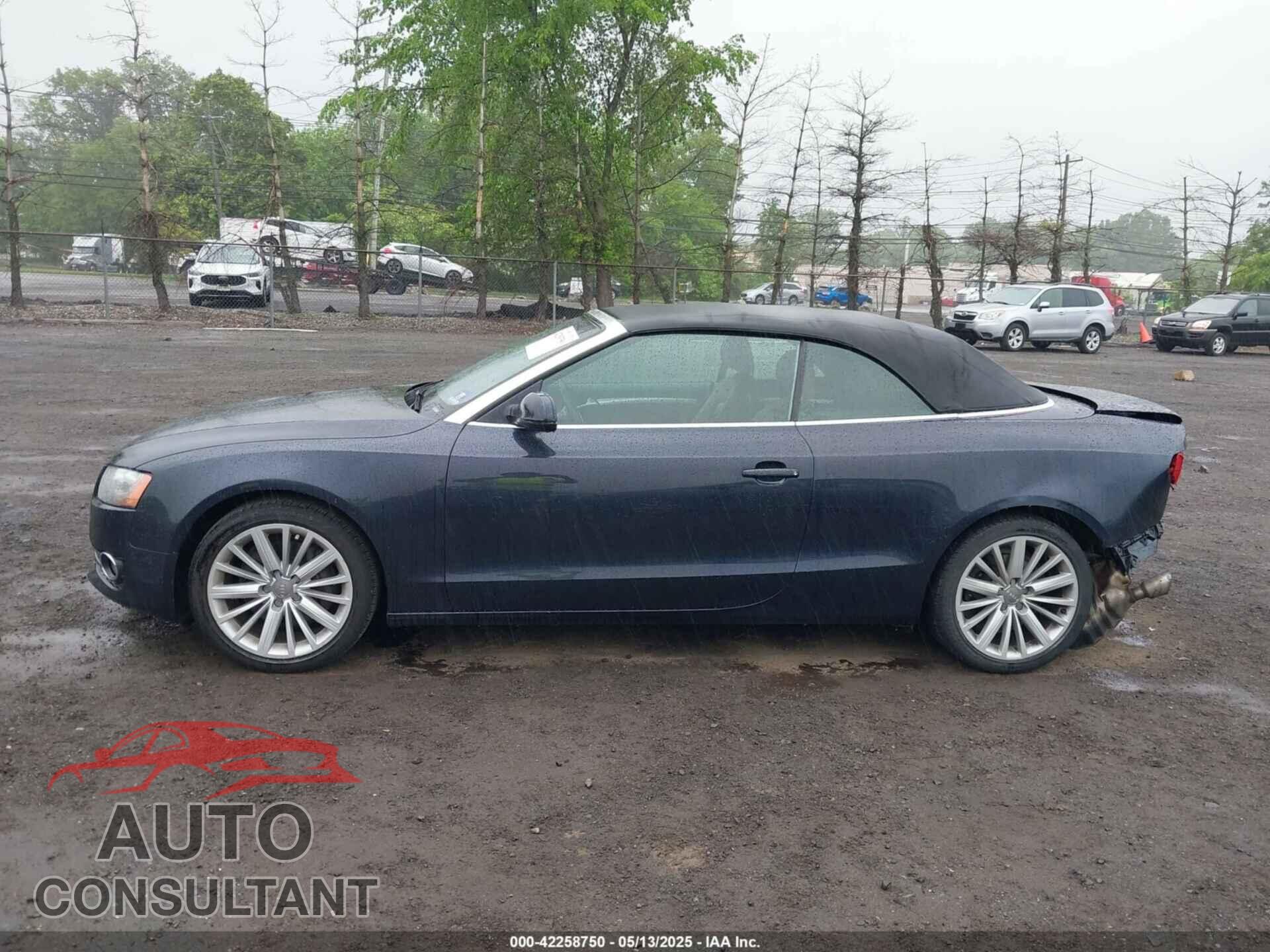 AUDI A5 2012 - WAULFAFH9CN002381