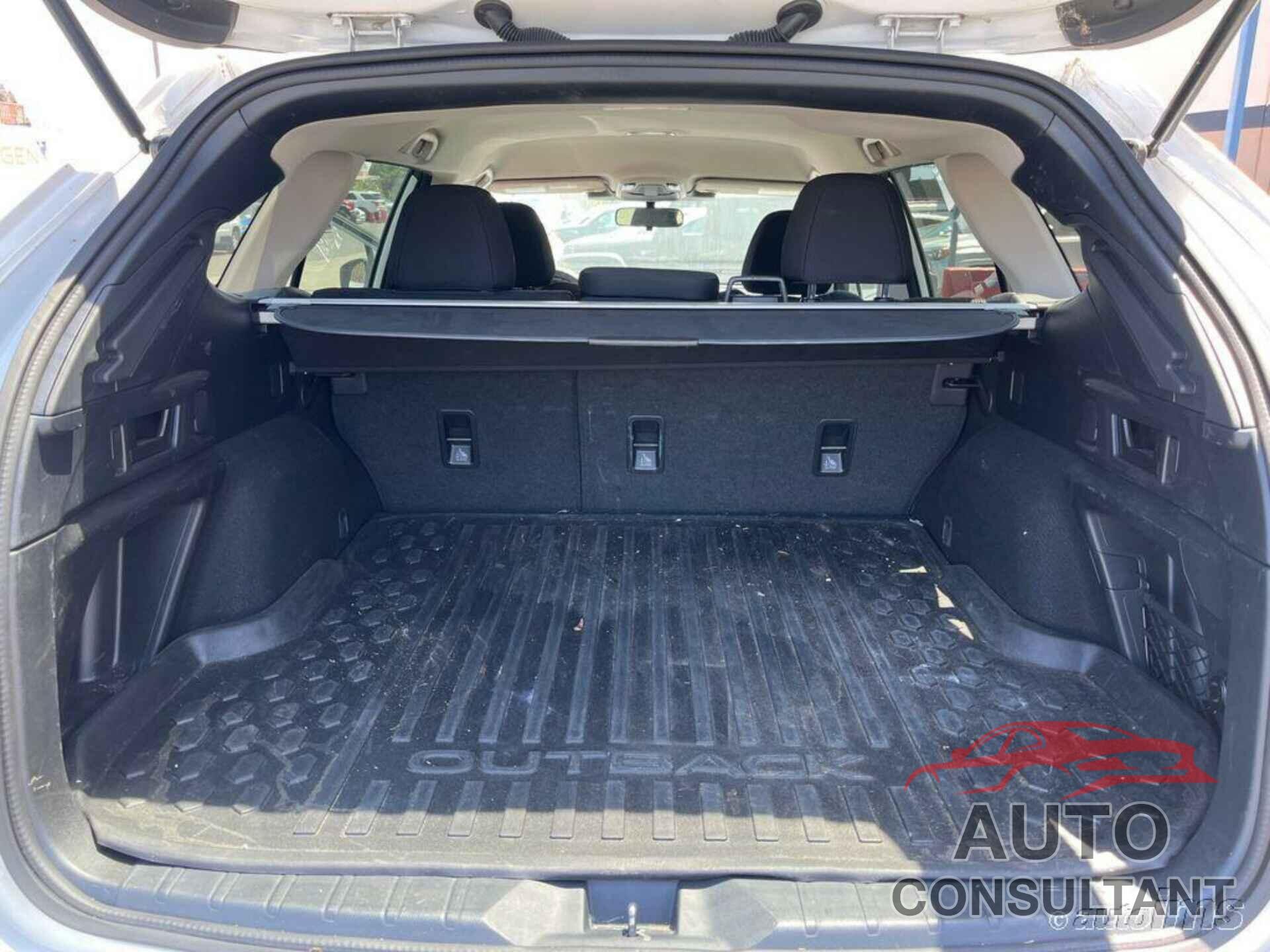 SUBARU OUTBACK 2023 - 4S4BTACC9P3139186