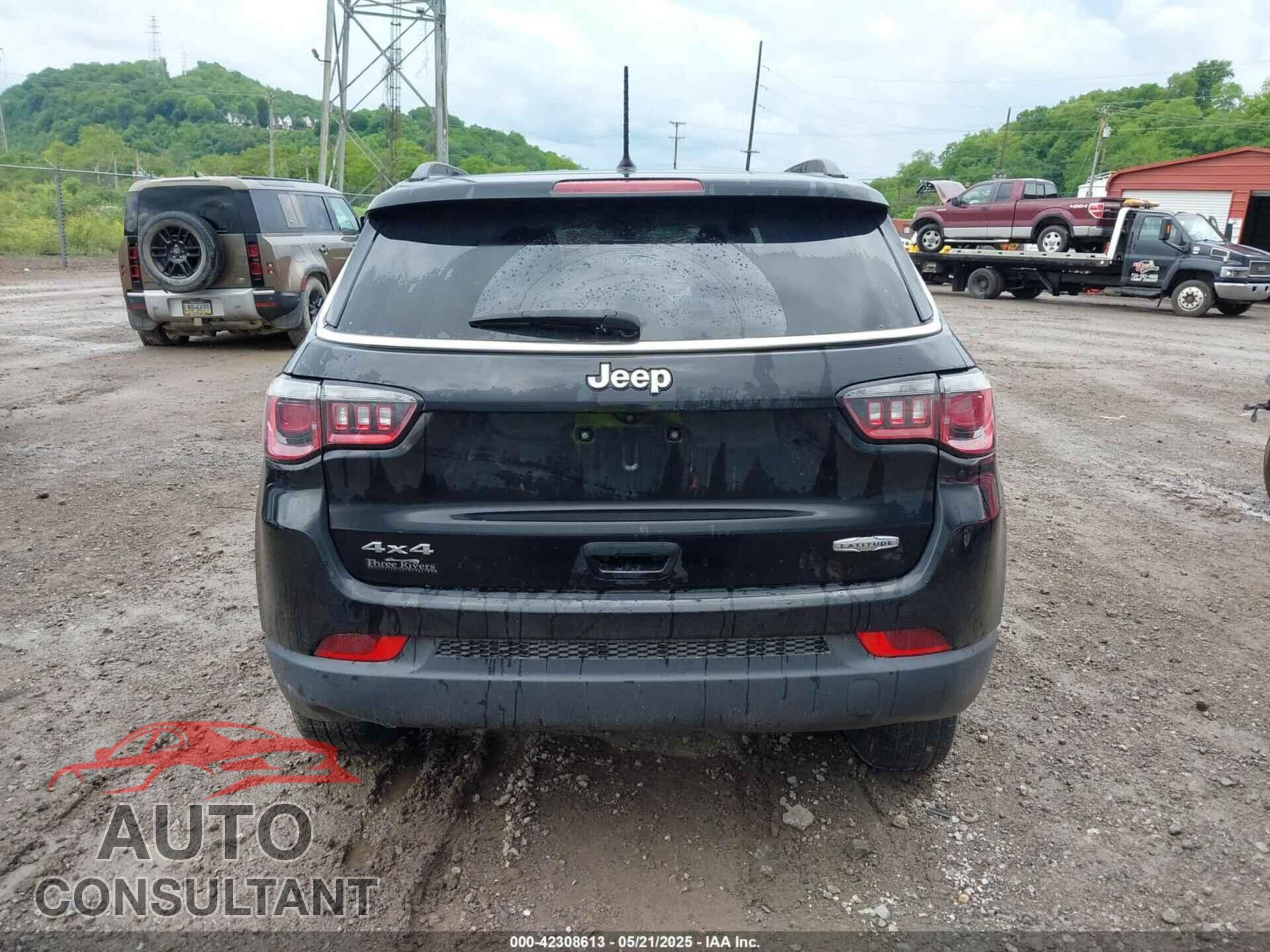 JEEP COMPASS 2018 - 3C4NJDBB6JT480333