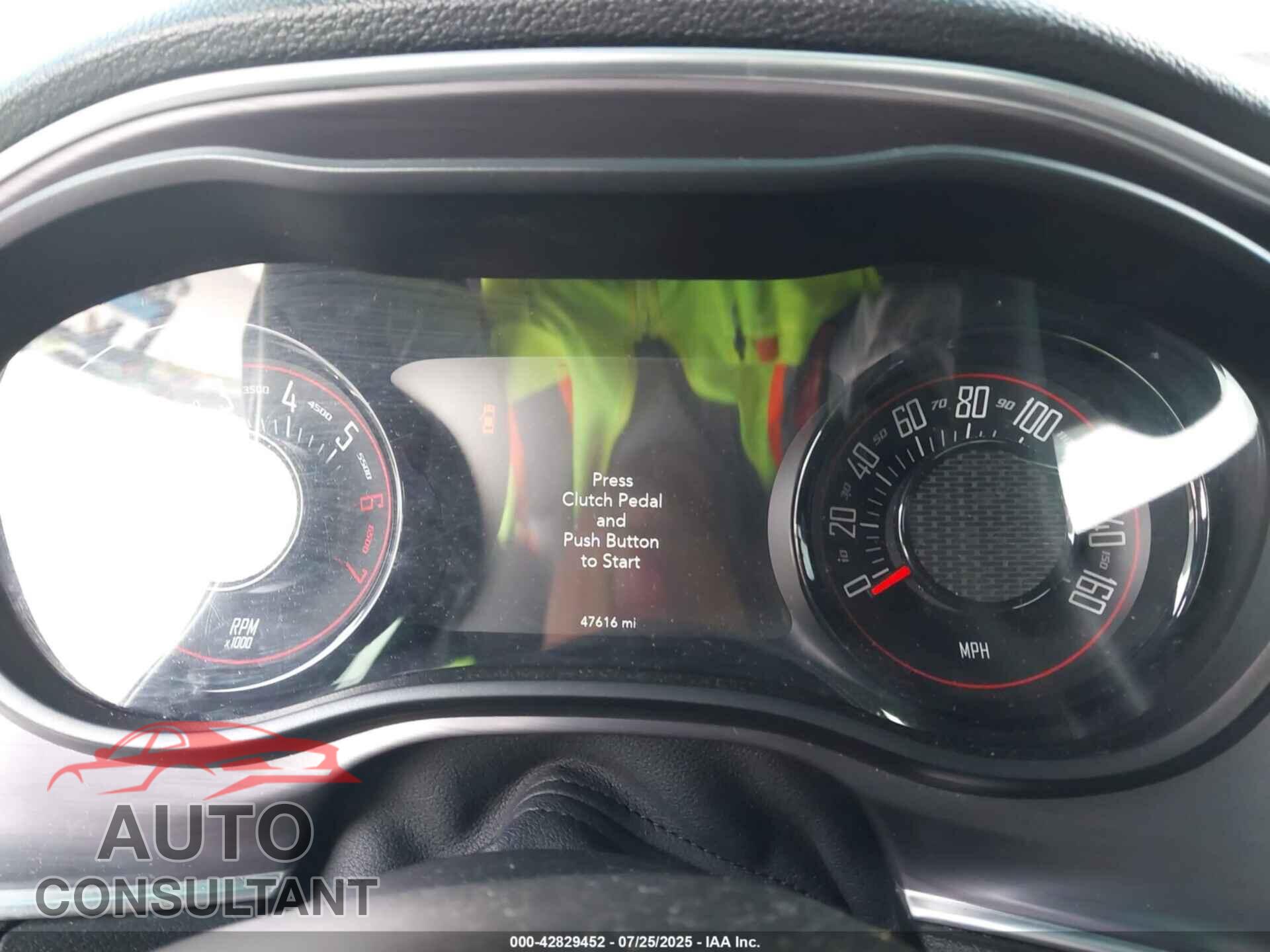 DODGE CHALLENGER 2016 - 2C3CDZBT3GH316919
