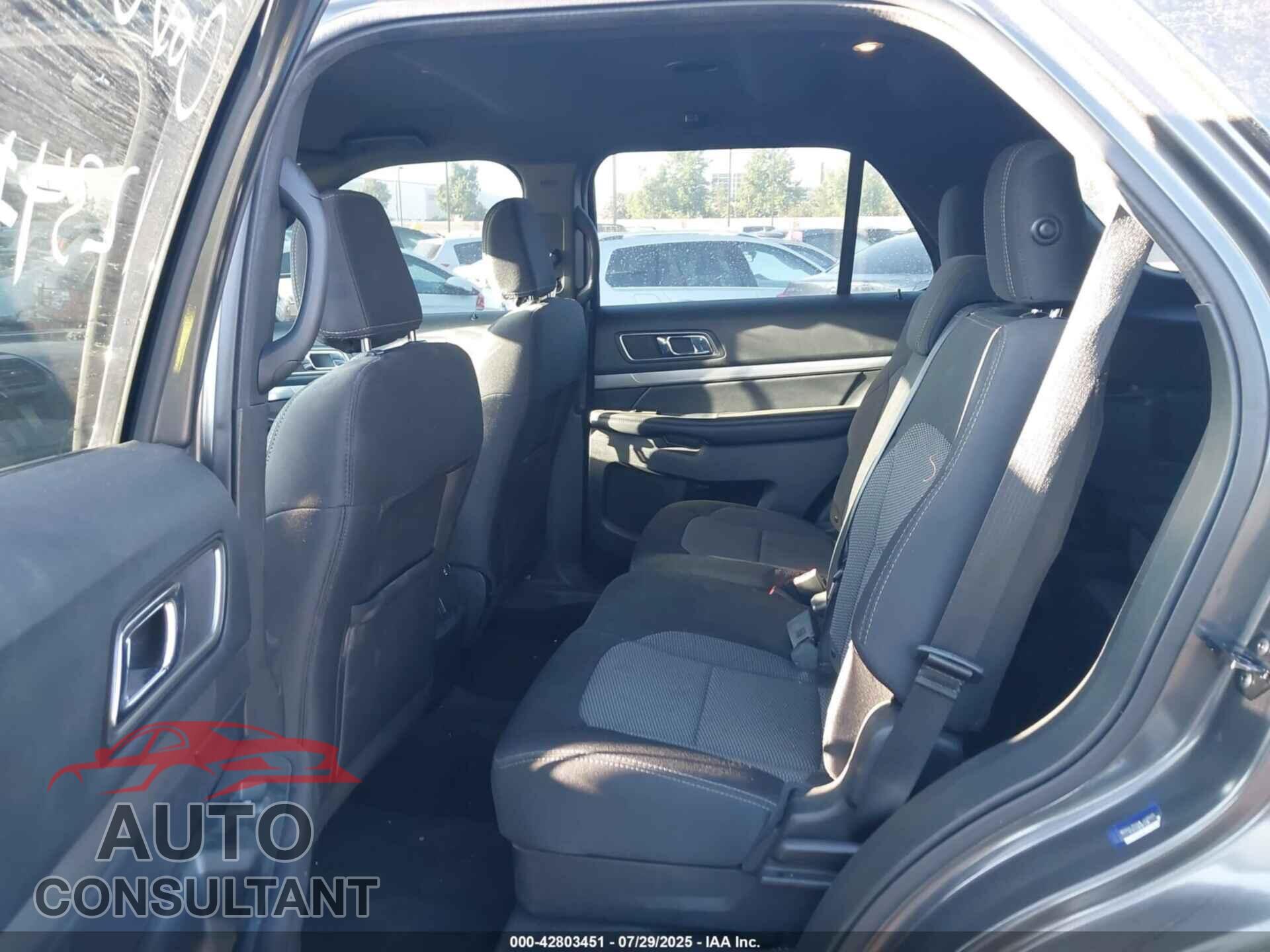 FORD EXPLORER 2018 - 1FM5K7D89JGC06270