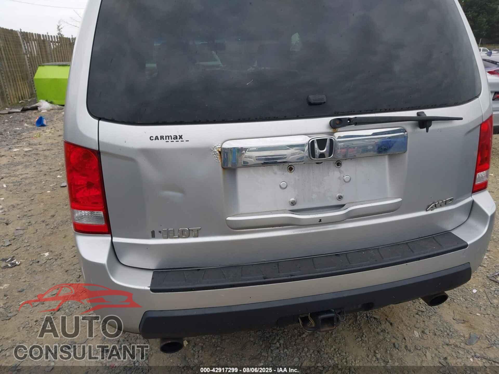 HONDA PILOT 2009 - 5FNYF48519B013377
