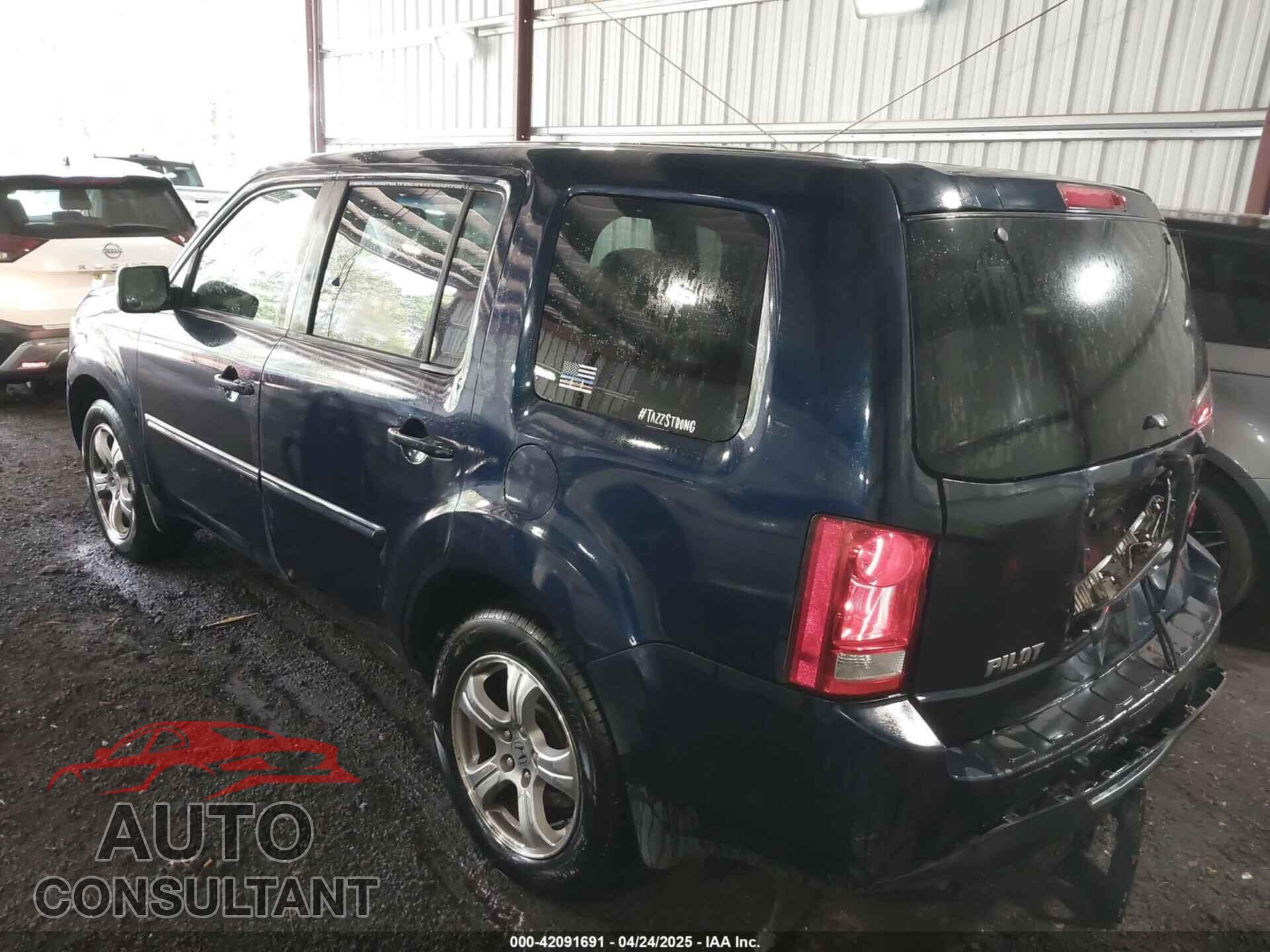 HONDA PILOT 2012 - 5FNYF4H40CB051777
