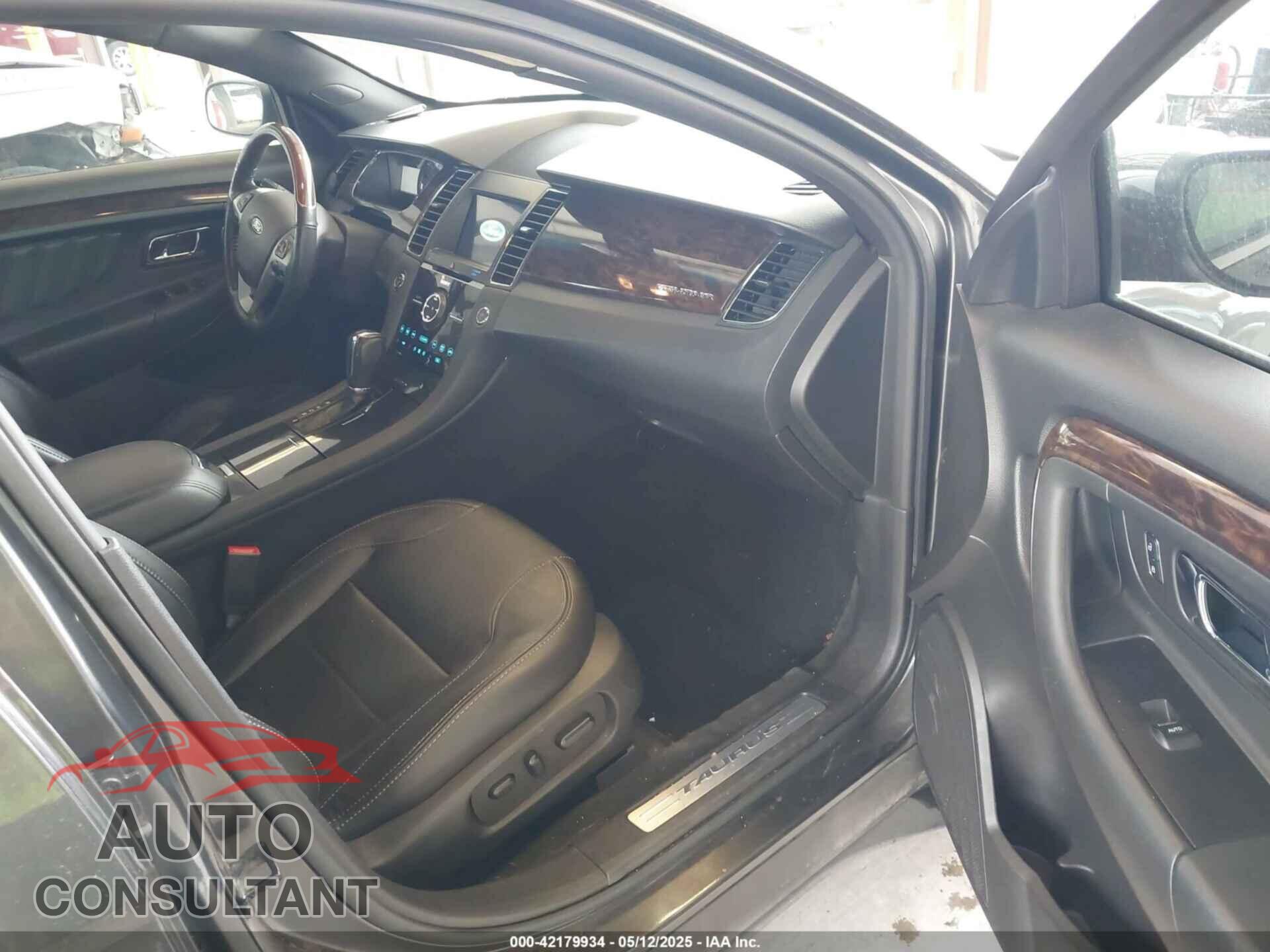 FORD TAURUS 2016 - 1FAHP2F84GG141829
