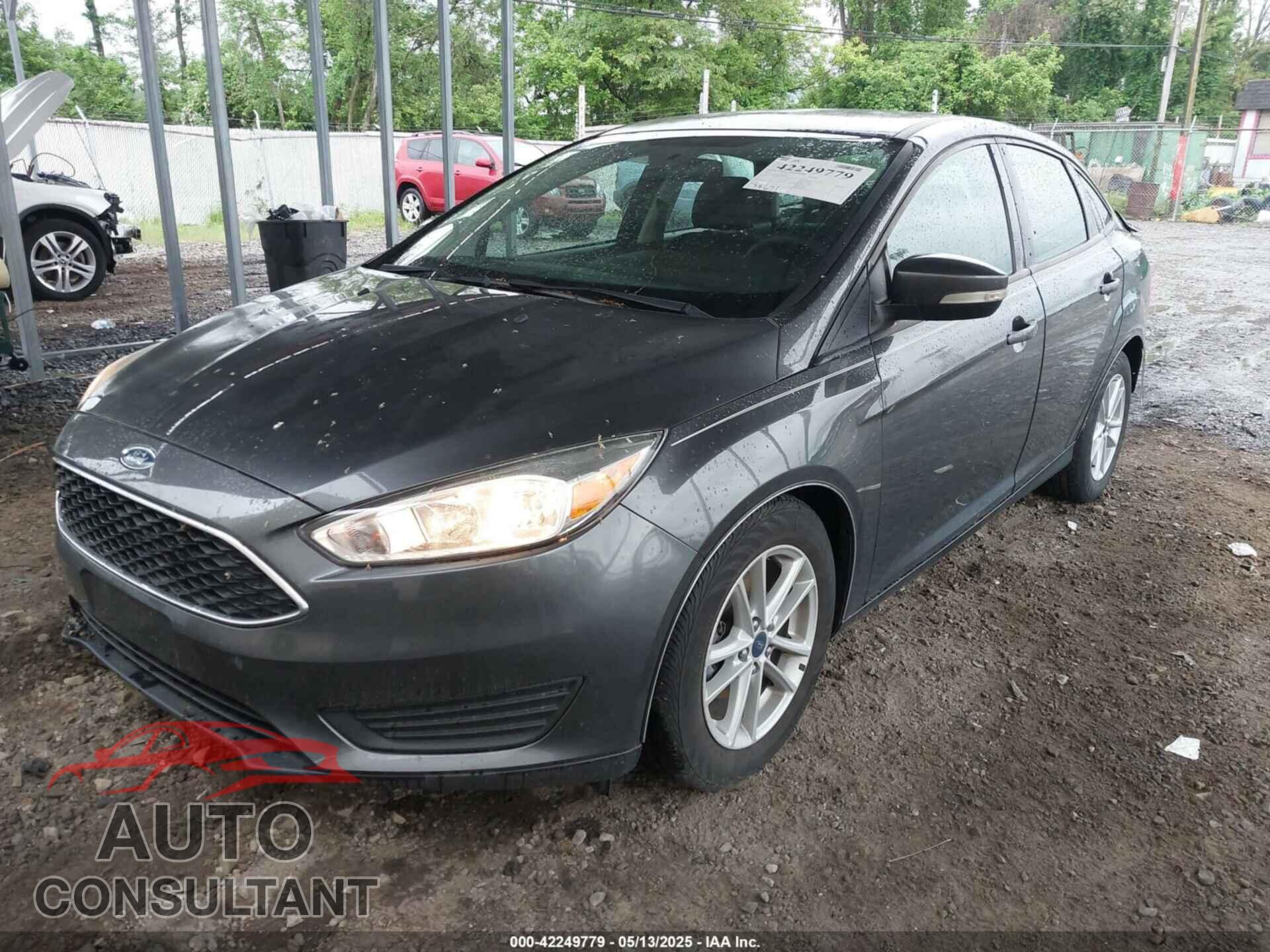 FORD FOCUS 2017 - 1FADP3F20HL296869