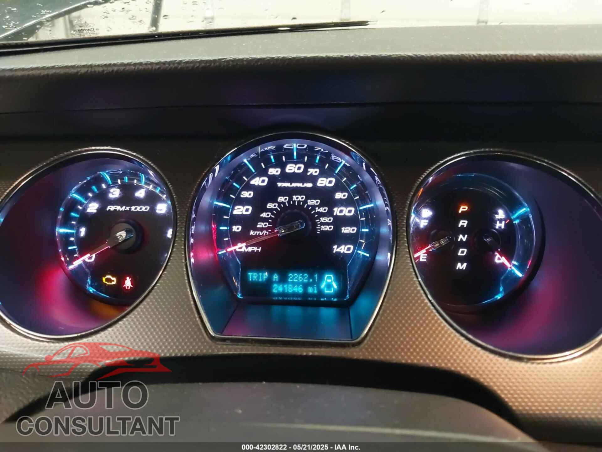 FORD TAURUS 2011 - 1FAHP2EW9BG107765
