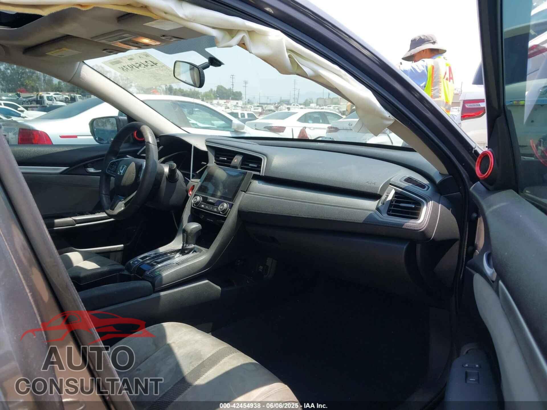 HONDA CIVIC 2016 - 2HGFC2F73GH517284
