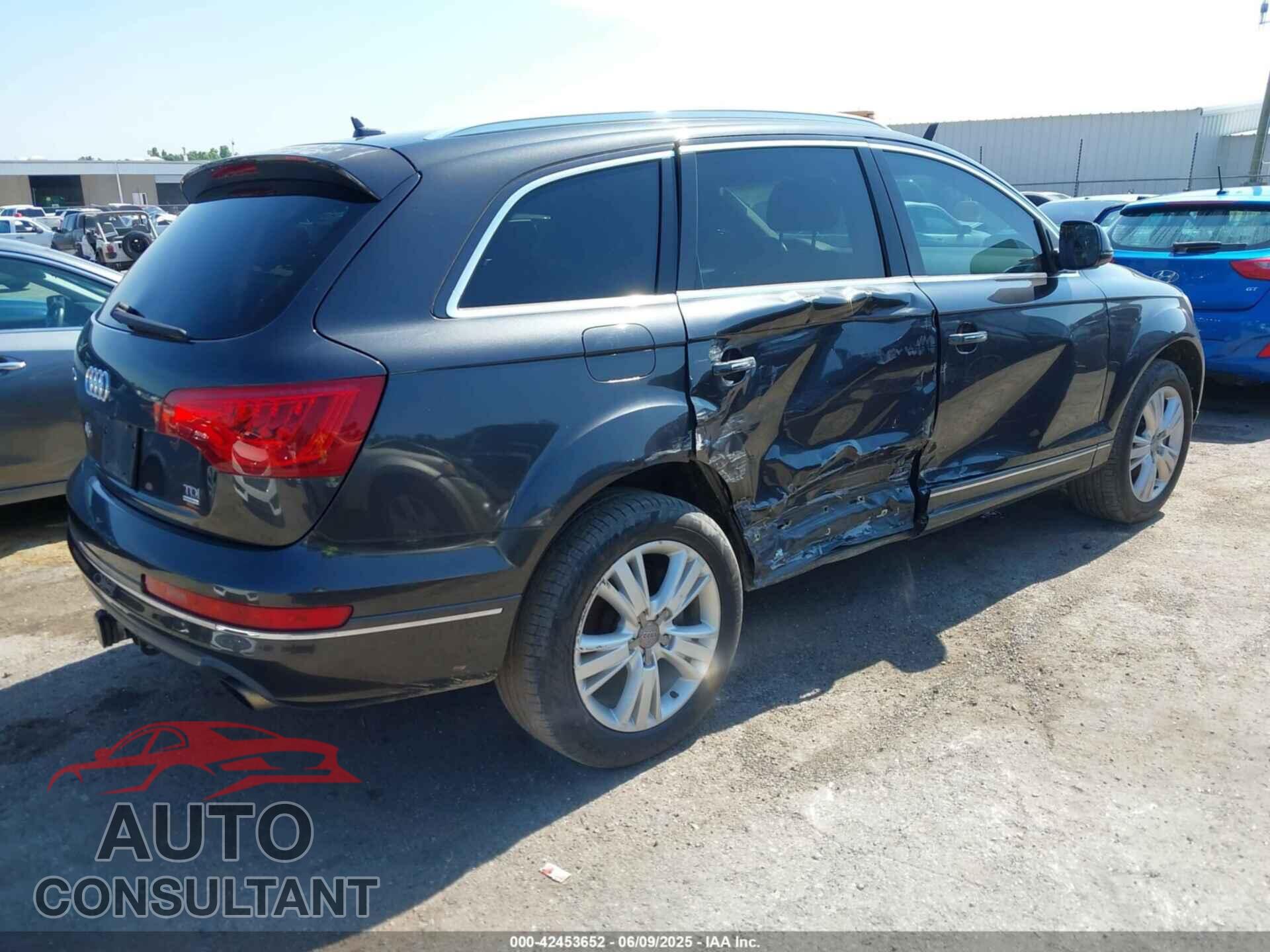 AUDI Q7 2011 - WA1LMAFEXBD000426