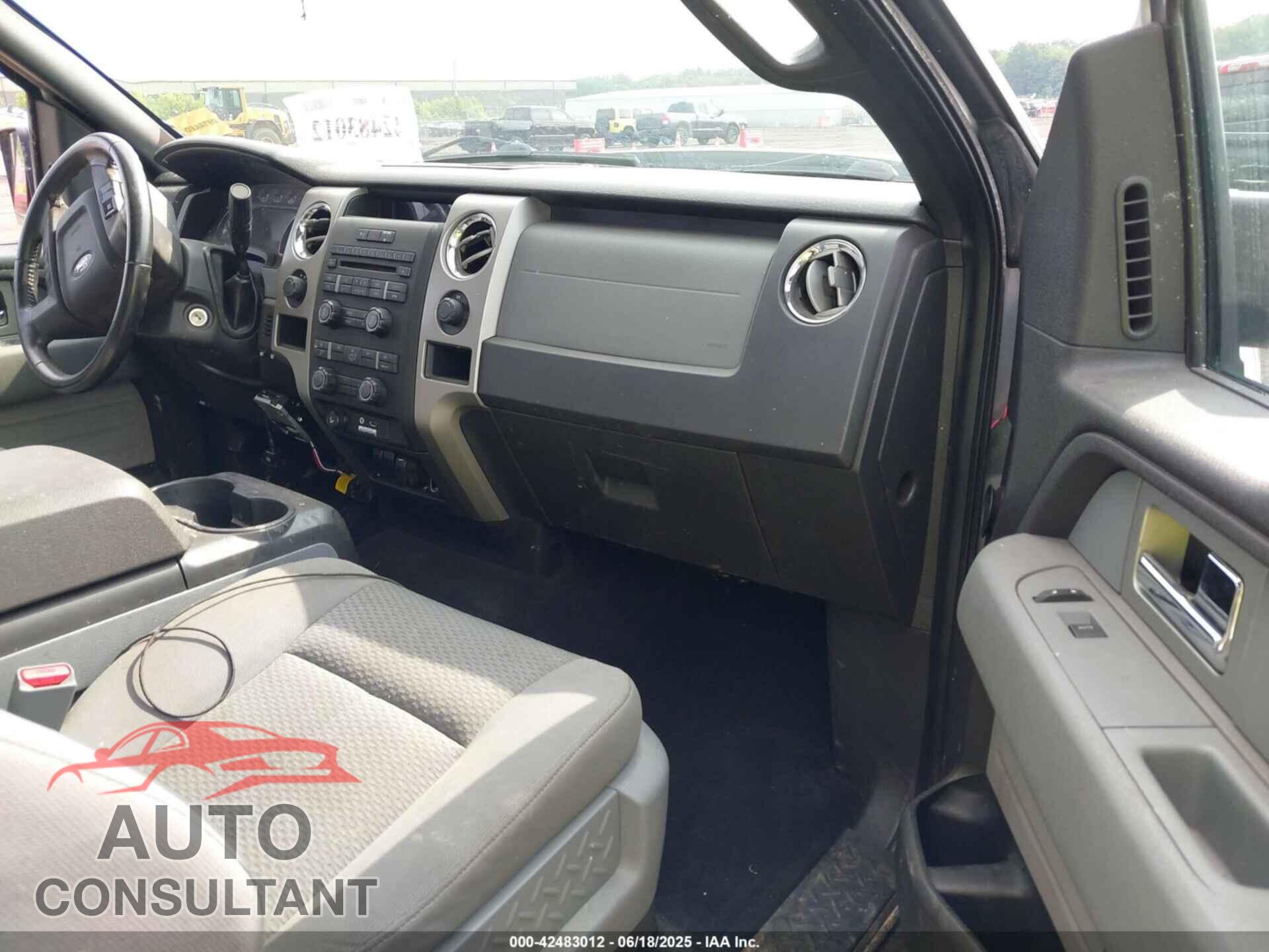 FORD F-150 2011 - 1FTFX1EF7BKD20755