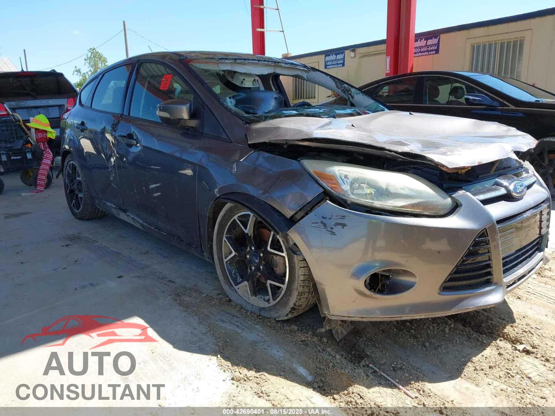 FORD FOCUS 2012 - 1FAHP3K2XCL149359