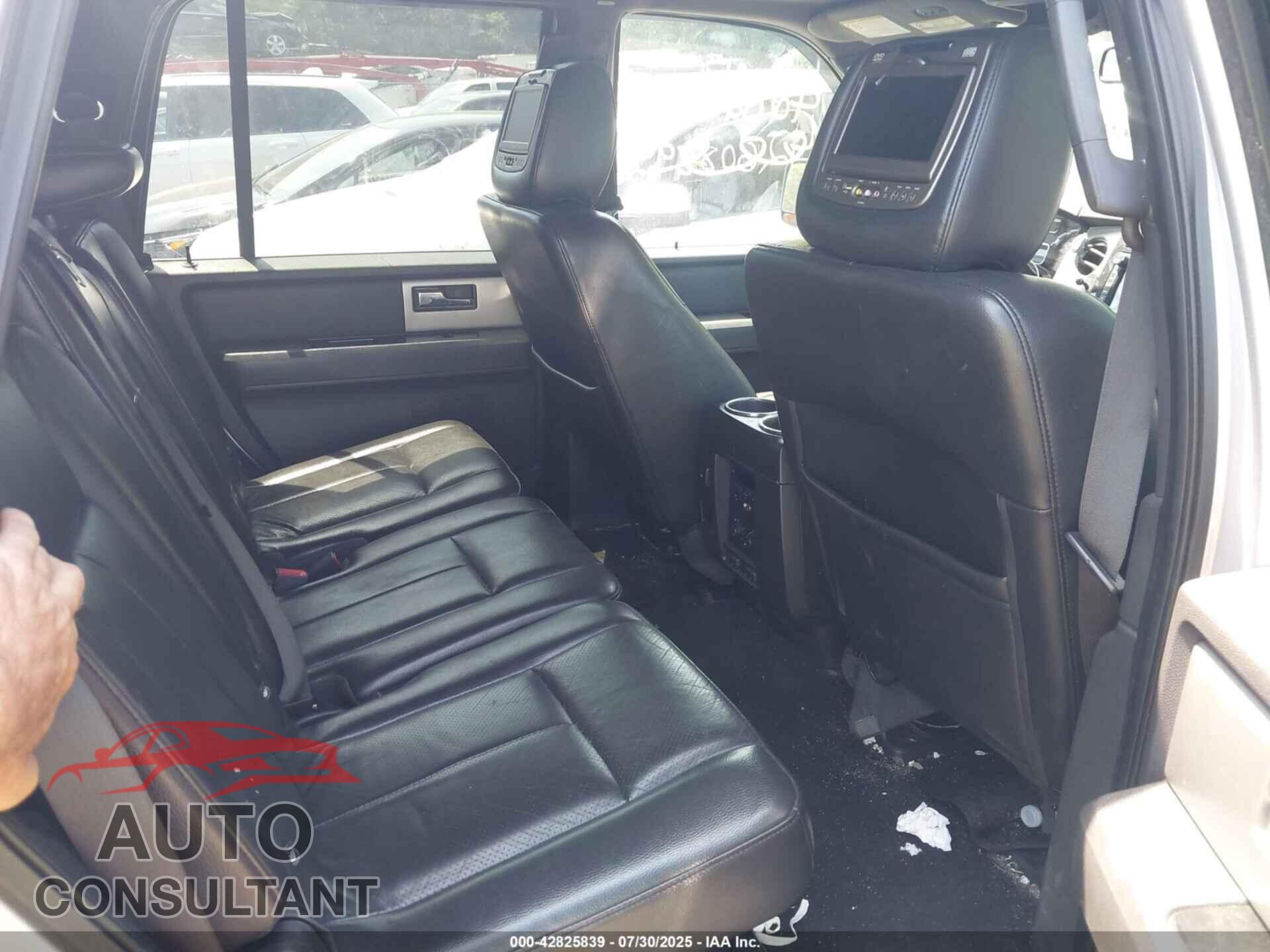 FORD EXPEDITION 2011 - 1FMJU2A57BEF19529