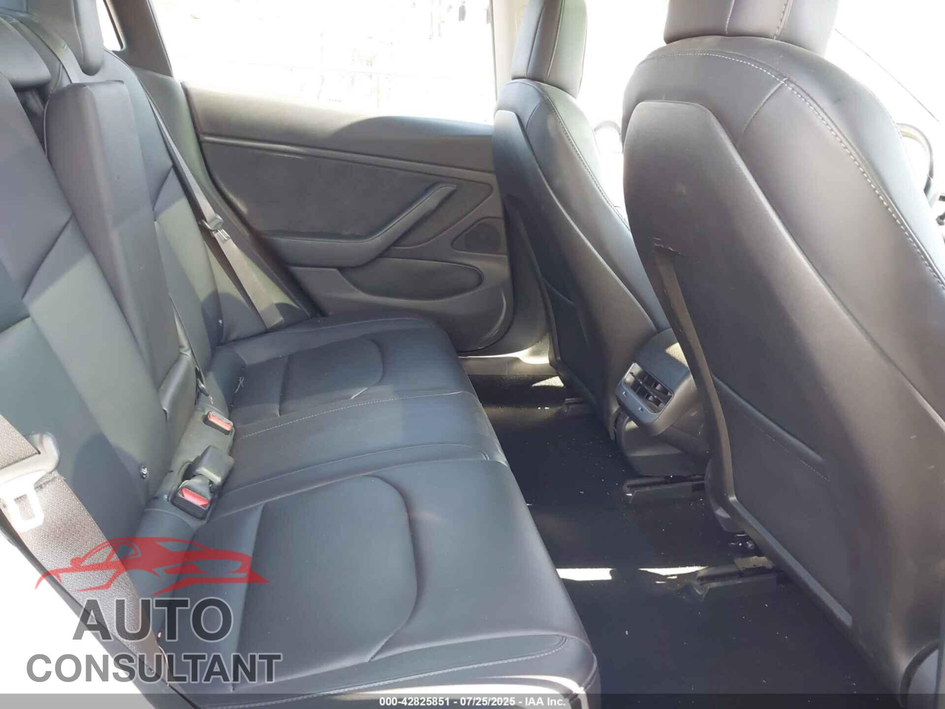 TESLA MODEL 3 2018 - 5YJ3E1EA1JF013882