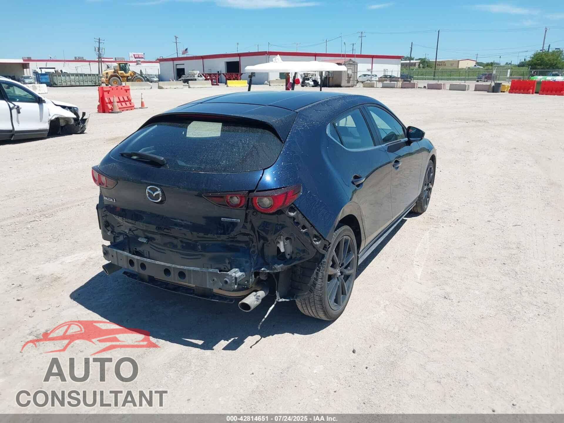 MAZDA MAZDA3 2025 - JM1BPAKM4S1753585