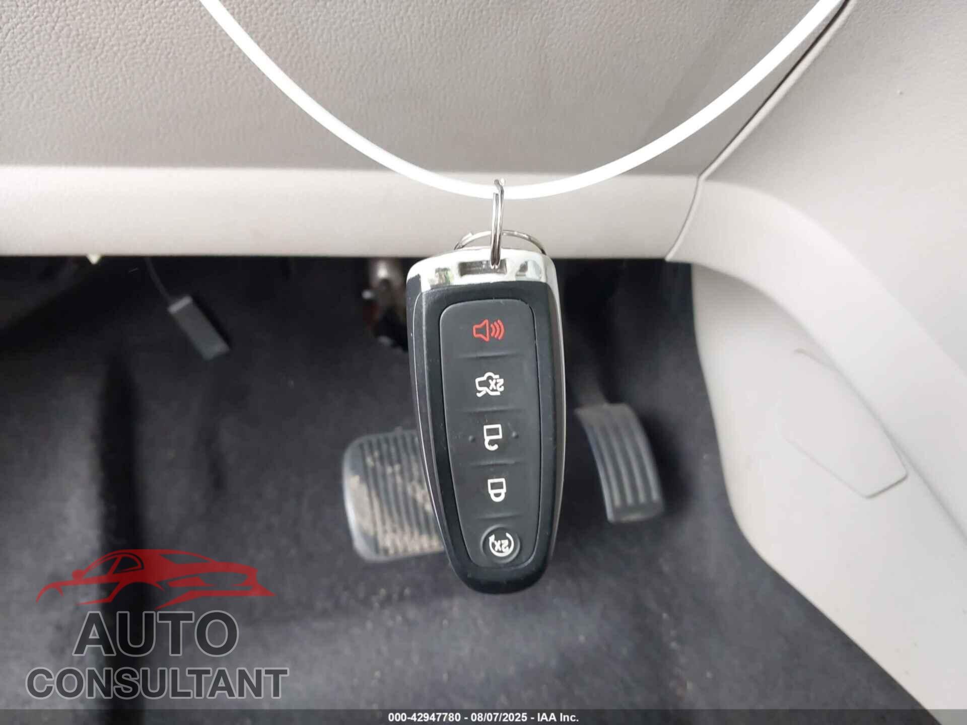 FORD C-MAX ENERGI 2017 - 1FADP5FU4HL115737