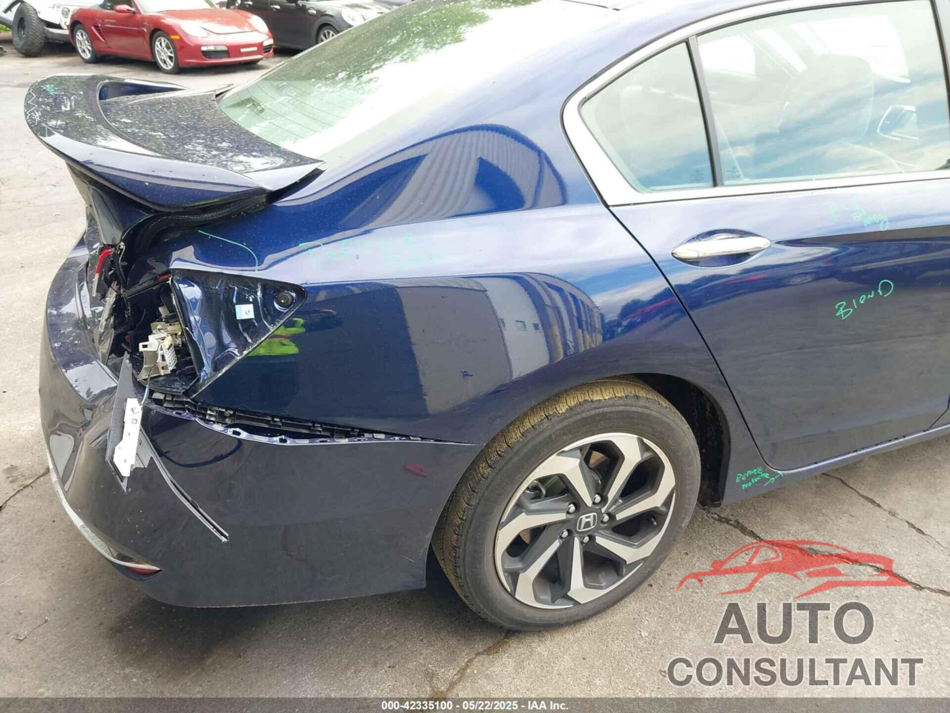 HONDA ACCORD 2017 - 1HGCR2F0XHA000391