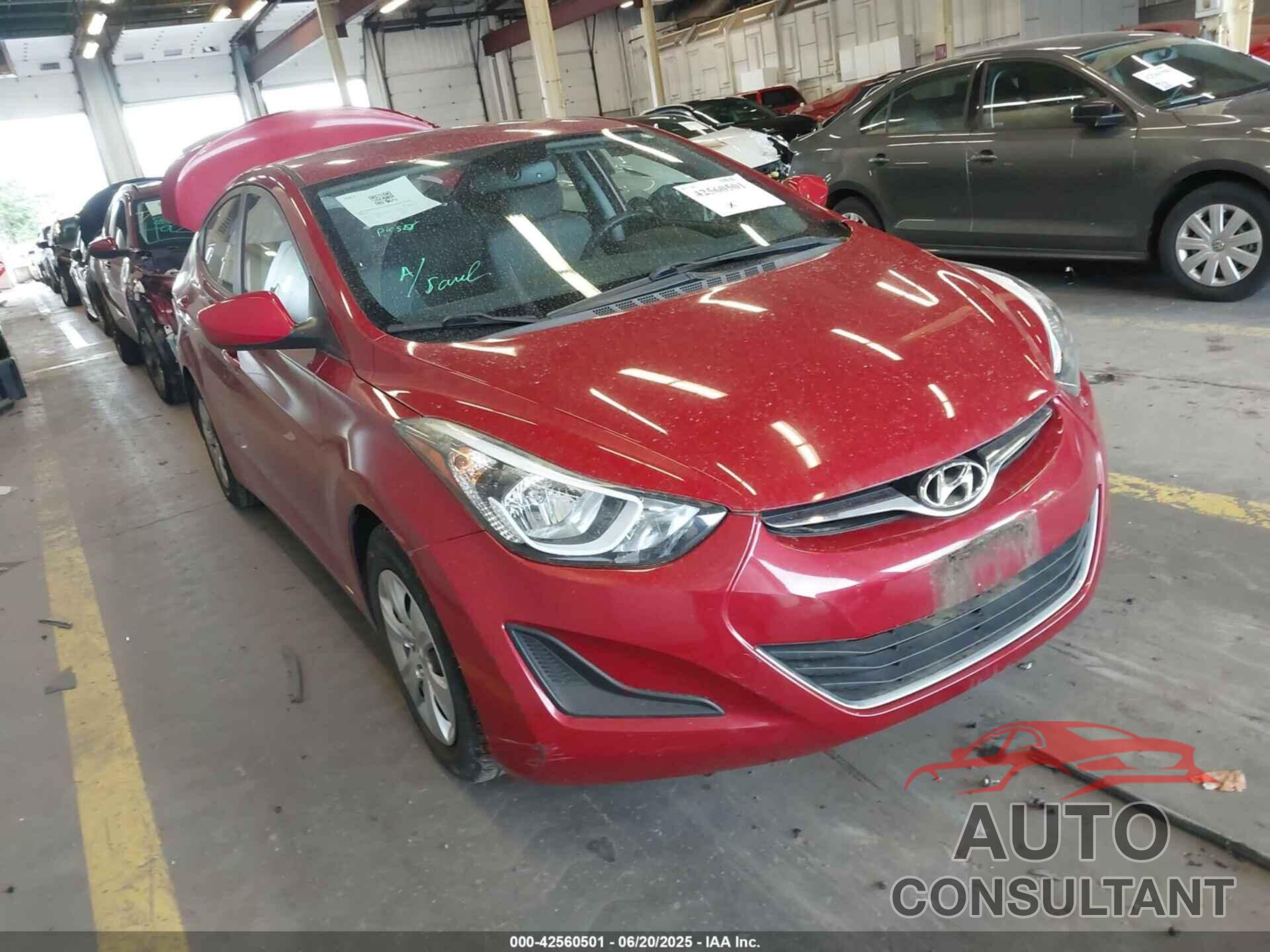 HYUNDAI ELANTRA 2016 - KMHDH4AE6GU633077
