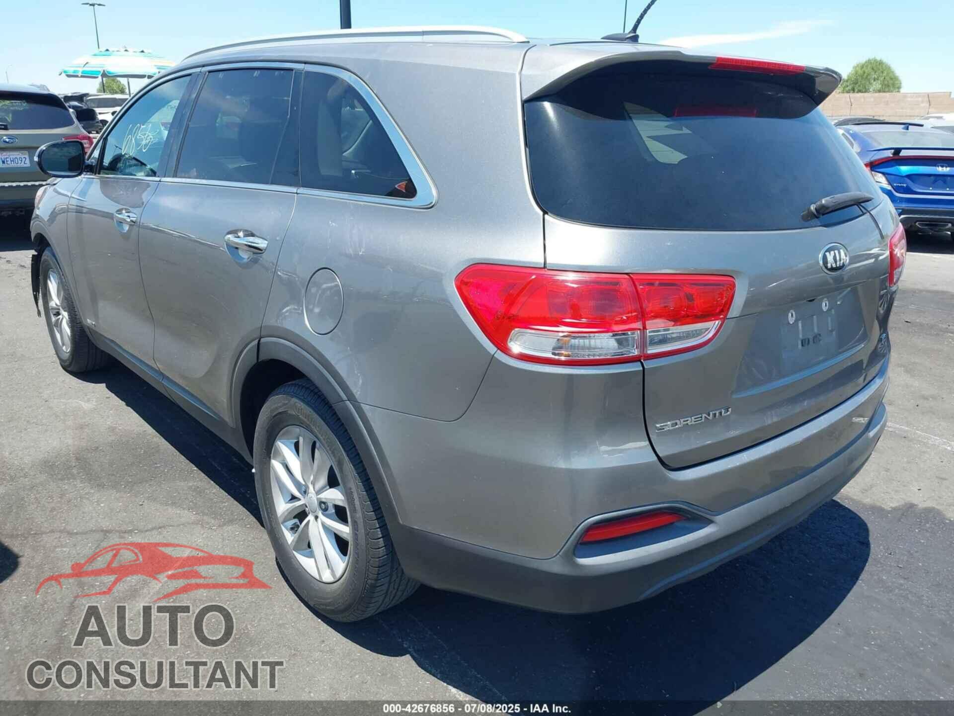 KIA SORENTO 2017 - 5XYPGDA59HG190897
