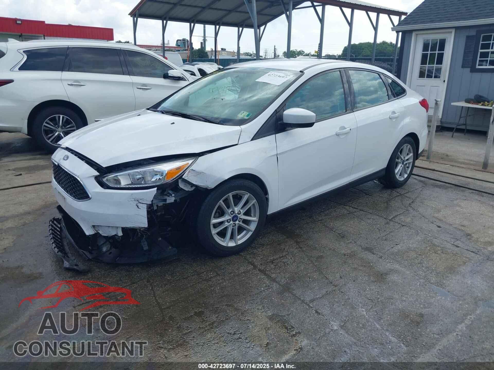FORD FOCUS 2018 - 1FADP3FE4JL256956