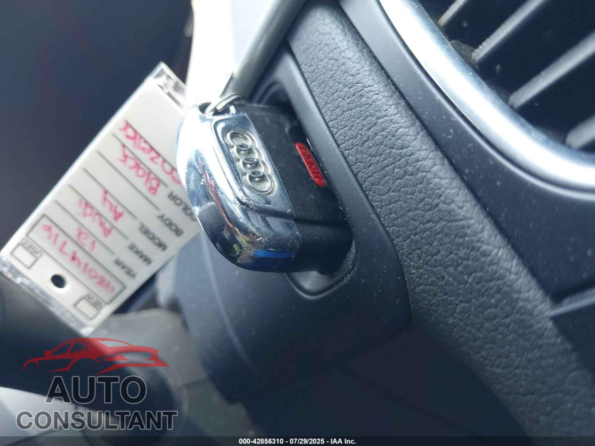 AUDI A4 2012 - WAUKFAFL1CN006599