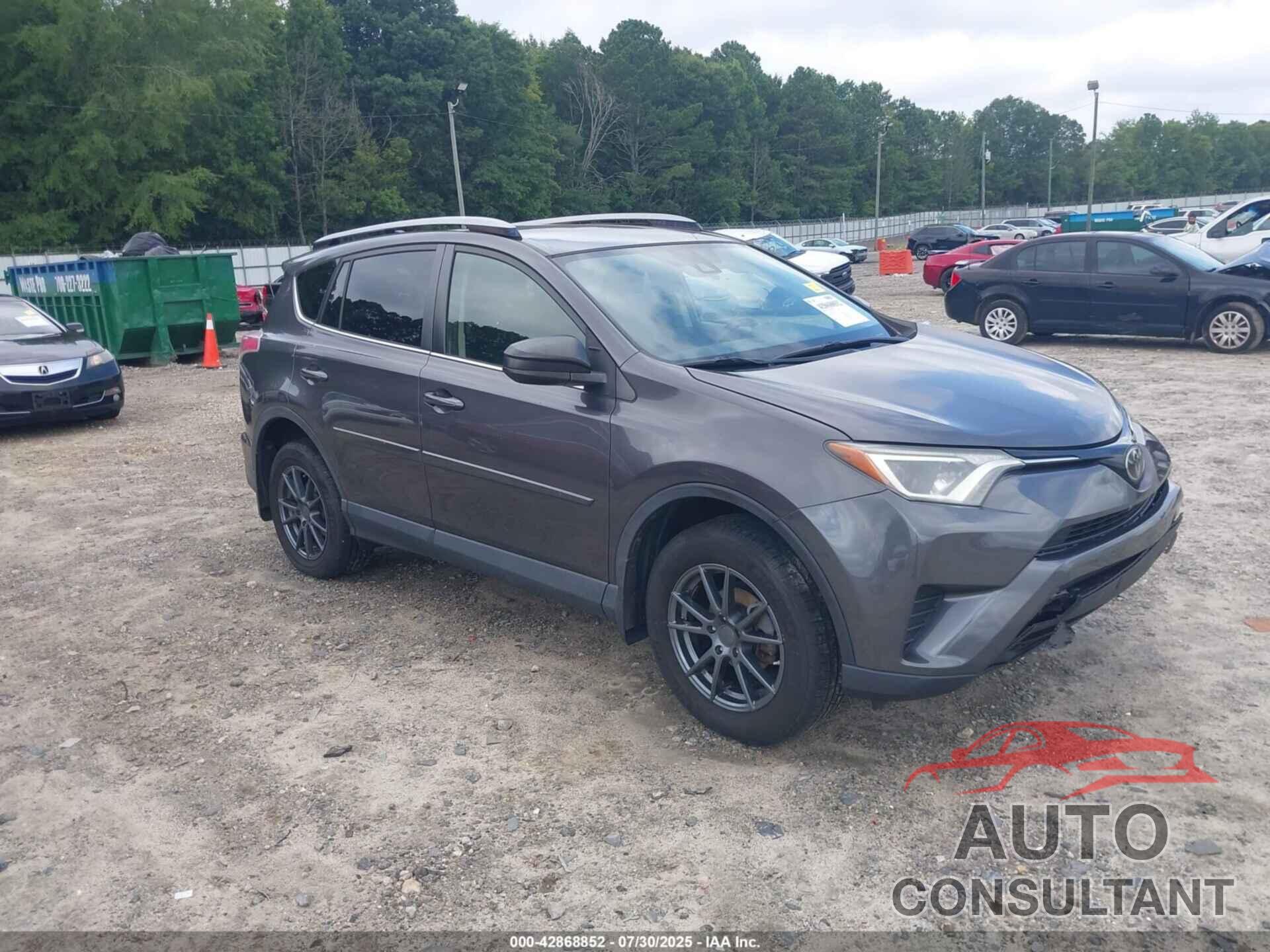 TOYOTA RAV4 2017 - JTMBFREV5HJ118759