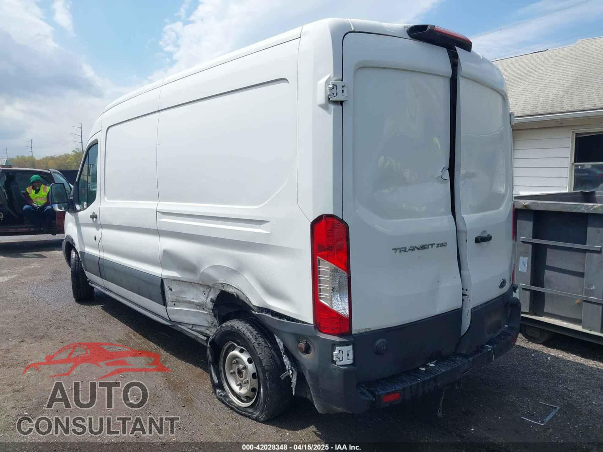 FORD TRANSIT-250 2019 - 1FTYR2CM7KKA20062