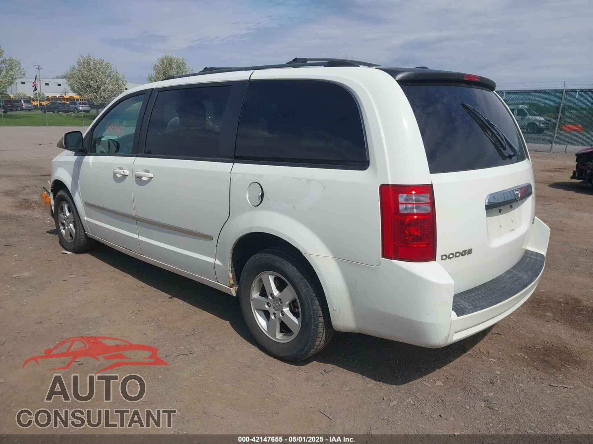 DODGE GRAND CARAVAN 2010 - 2D4RN5D11AR342009