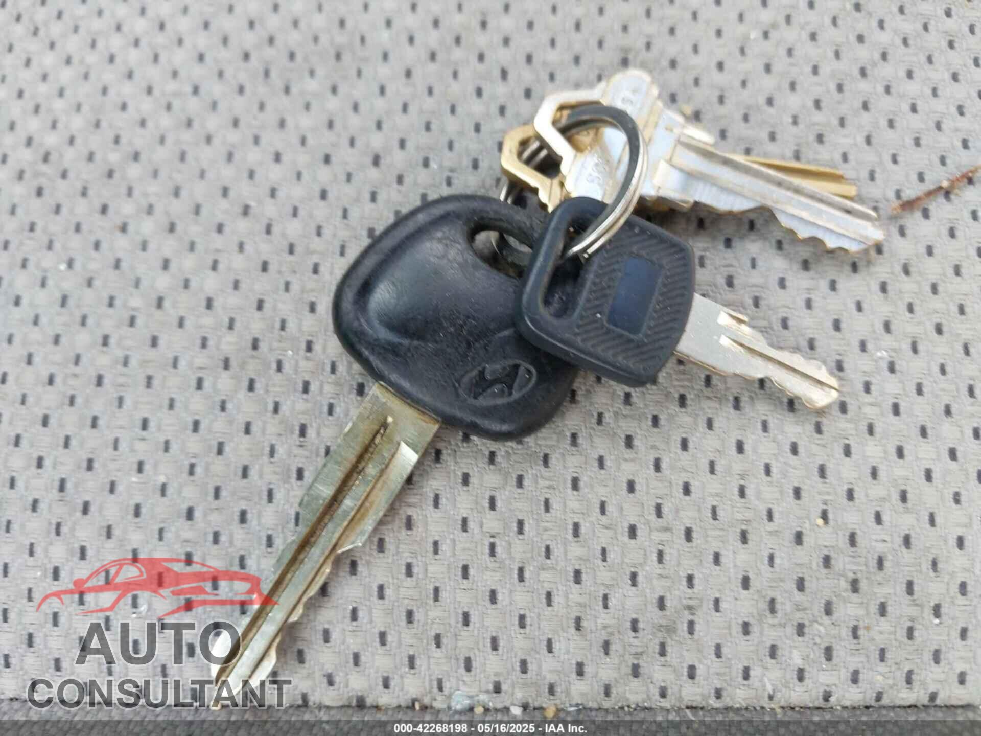 HYUNDAI ACCENT 2009 - KMHCN46C69U326197