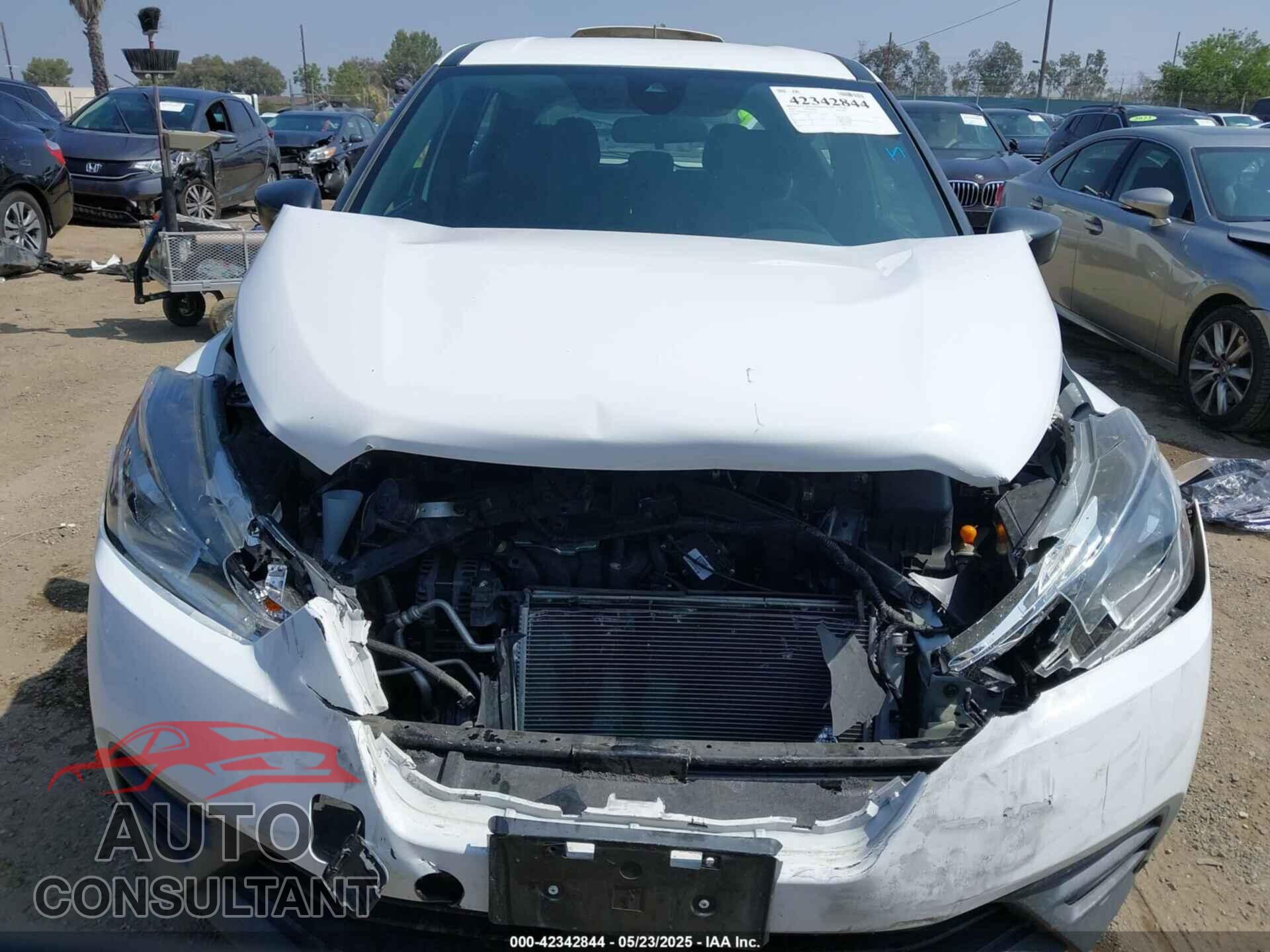 NISSAN KICKS 2020 - 3N1CP5BV7LL512251