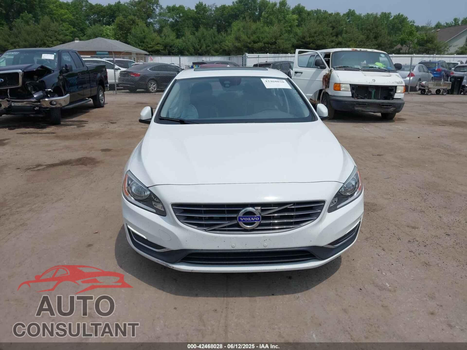 VOLVO S60 2016 - YV126MFK4G2412051