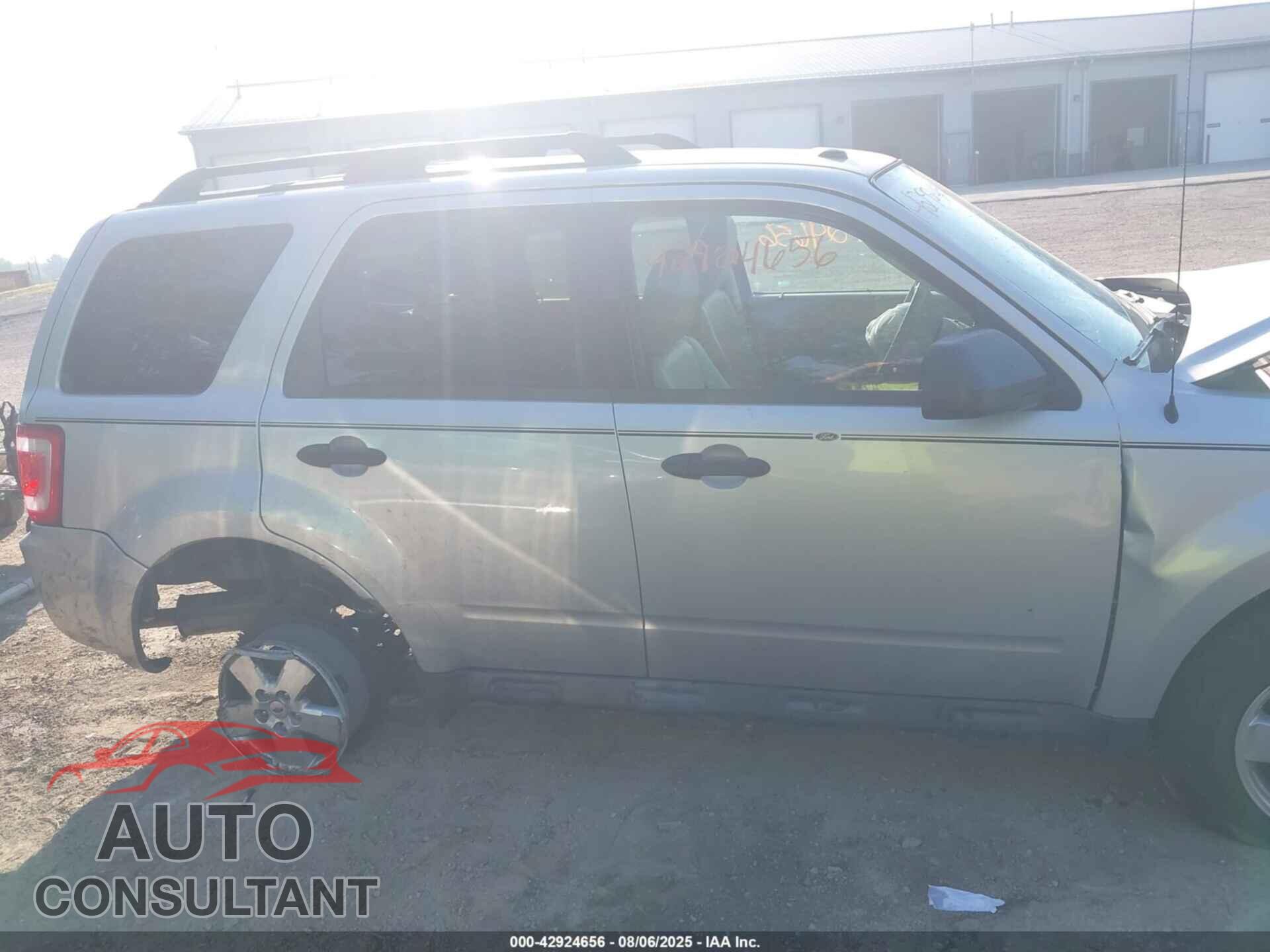 FORD ESCAPE 2011 - 1FMCU0DG9BKB22559