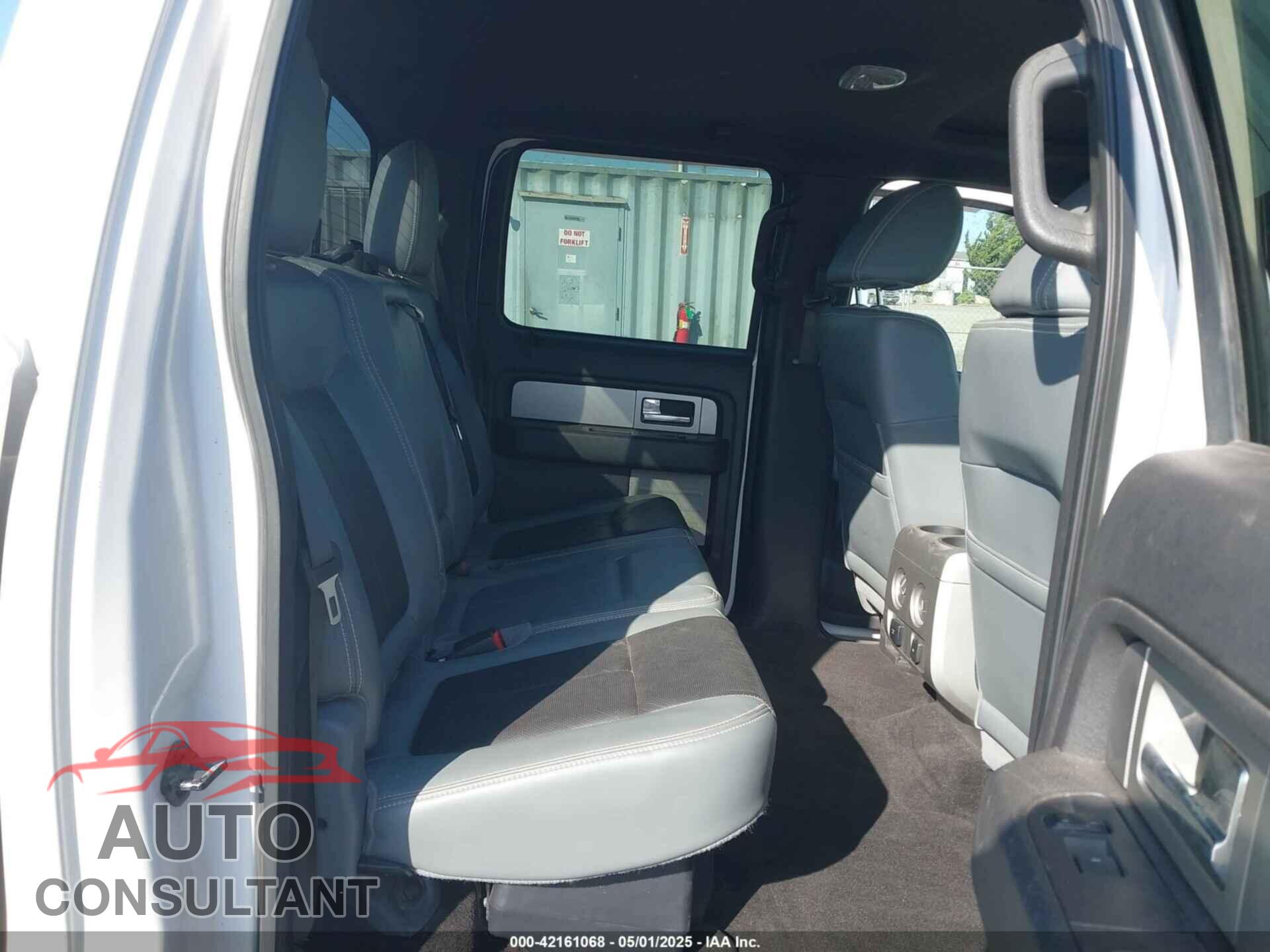 FORD F-150 2011 - 1FTFW1E64BFA22661