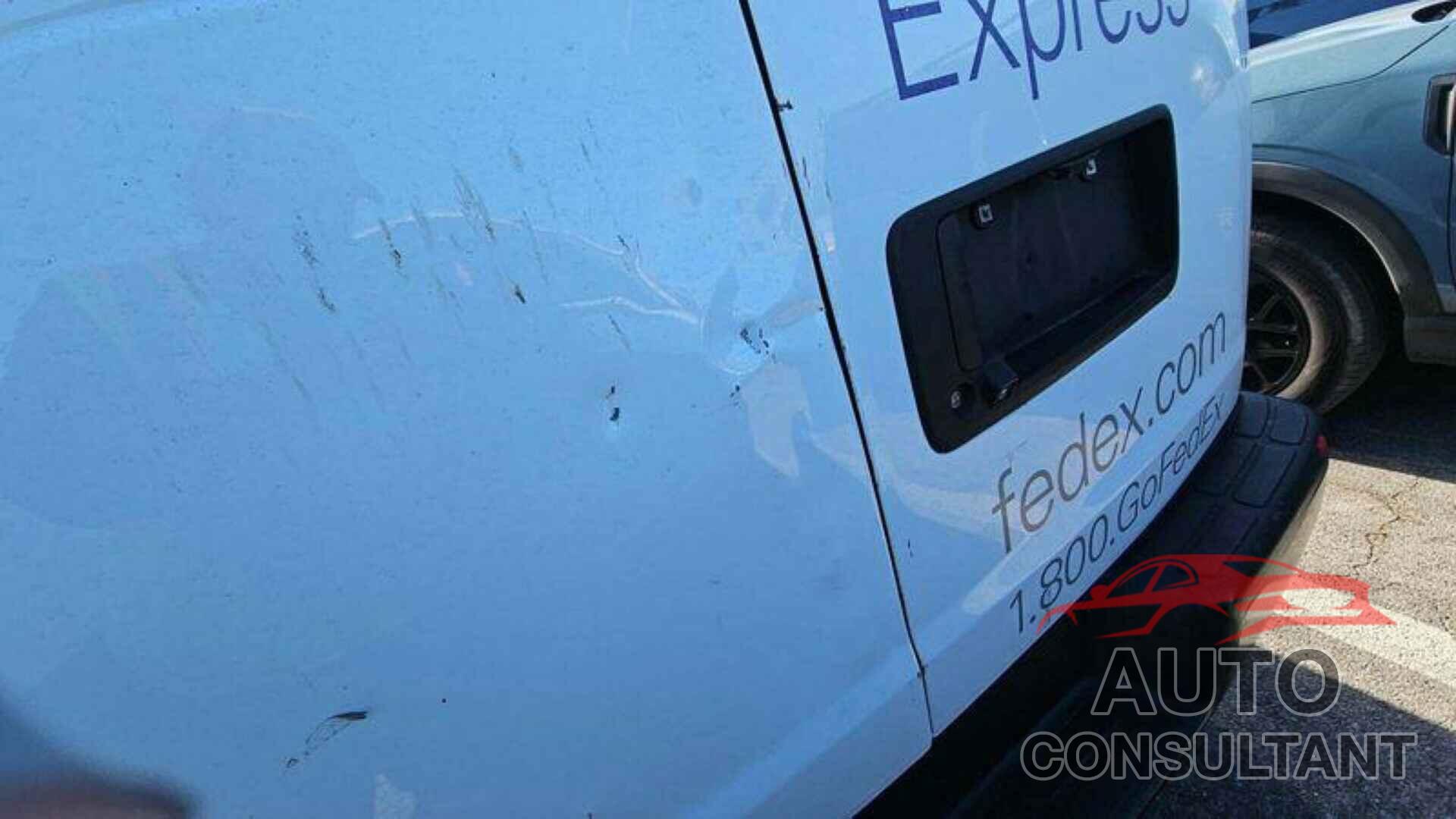 CHEVROLET EXPRESS G2500 2017 - 1GCWGAF16H1321039