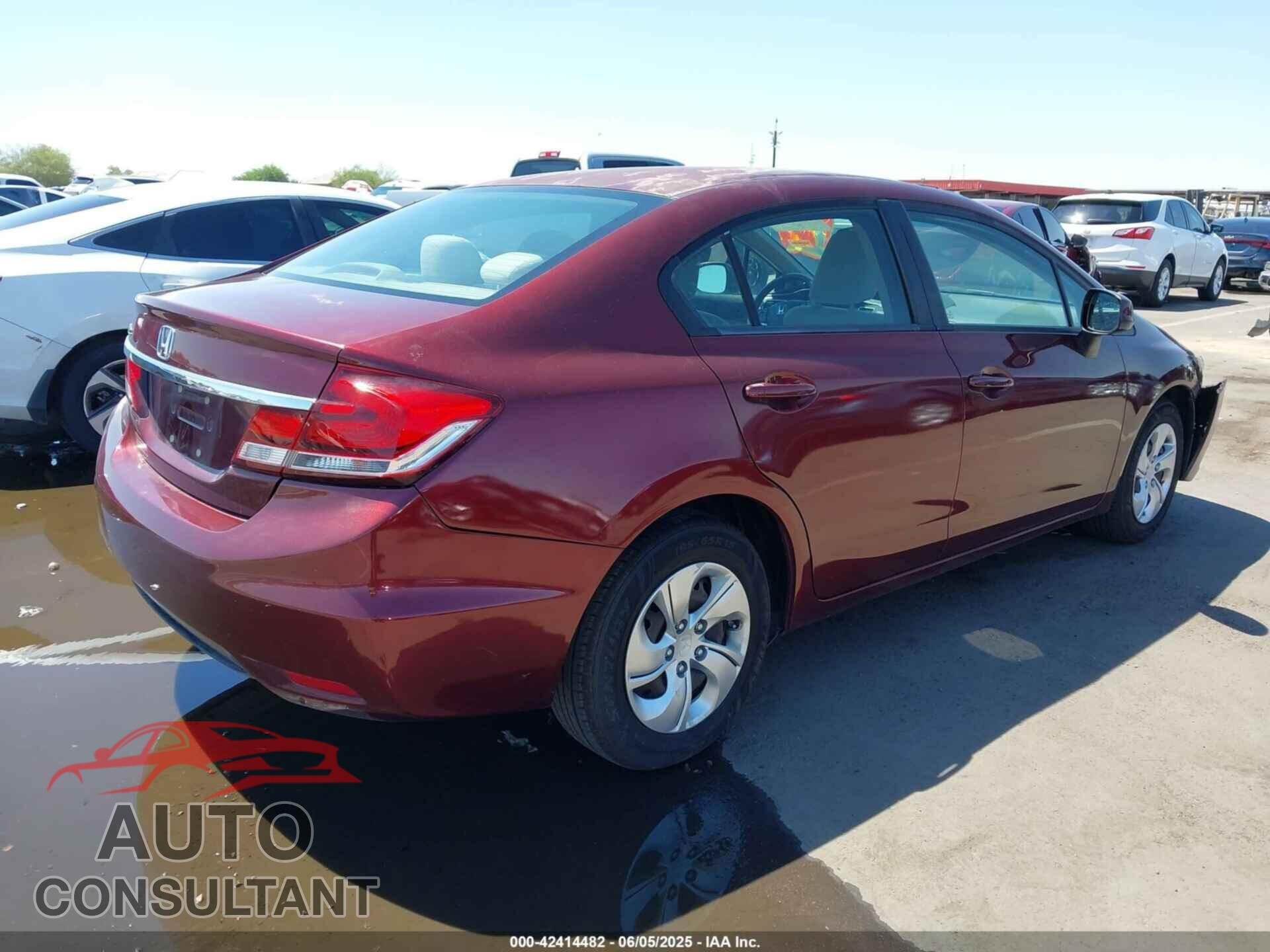 HONDA CIVIC 2013 - 2HGFB2F50DH584101