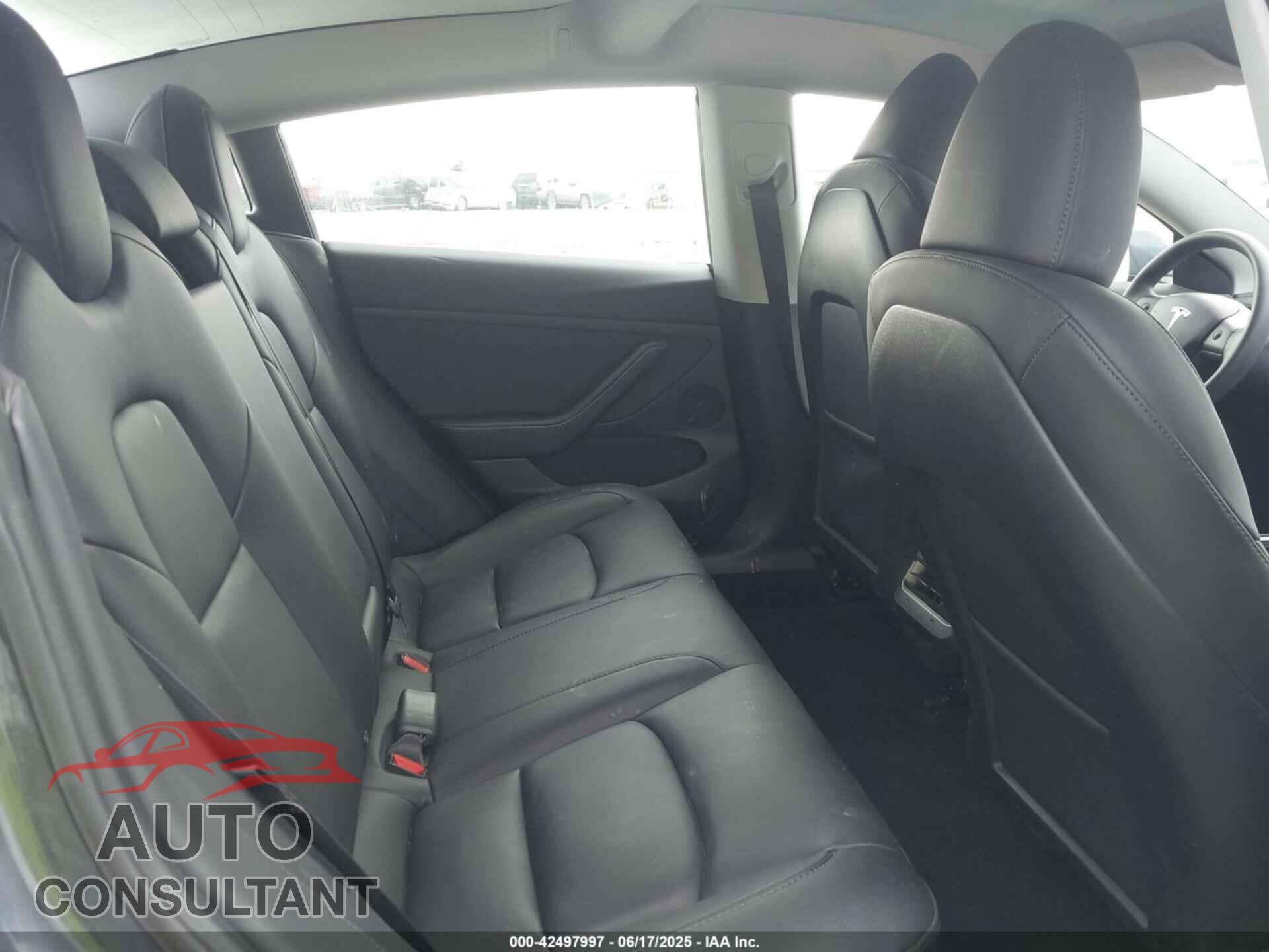 TESLA MODEL 3 2023 - 5YJ3E1EB5PF656186