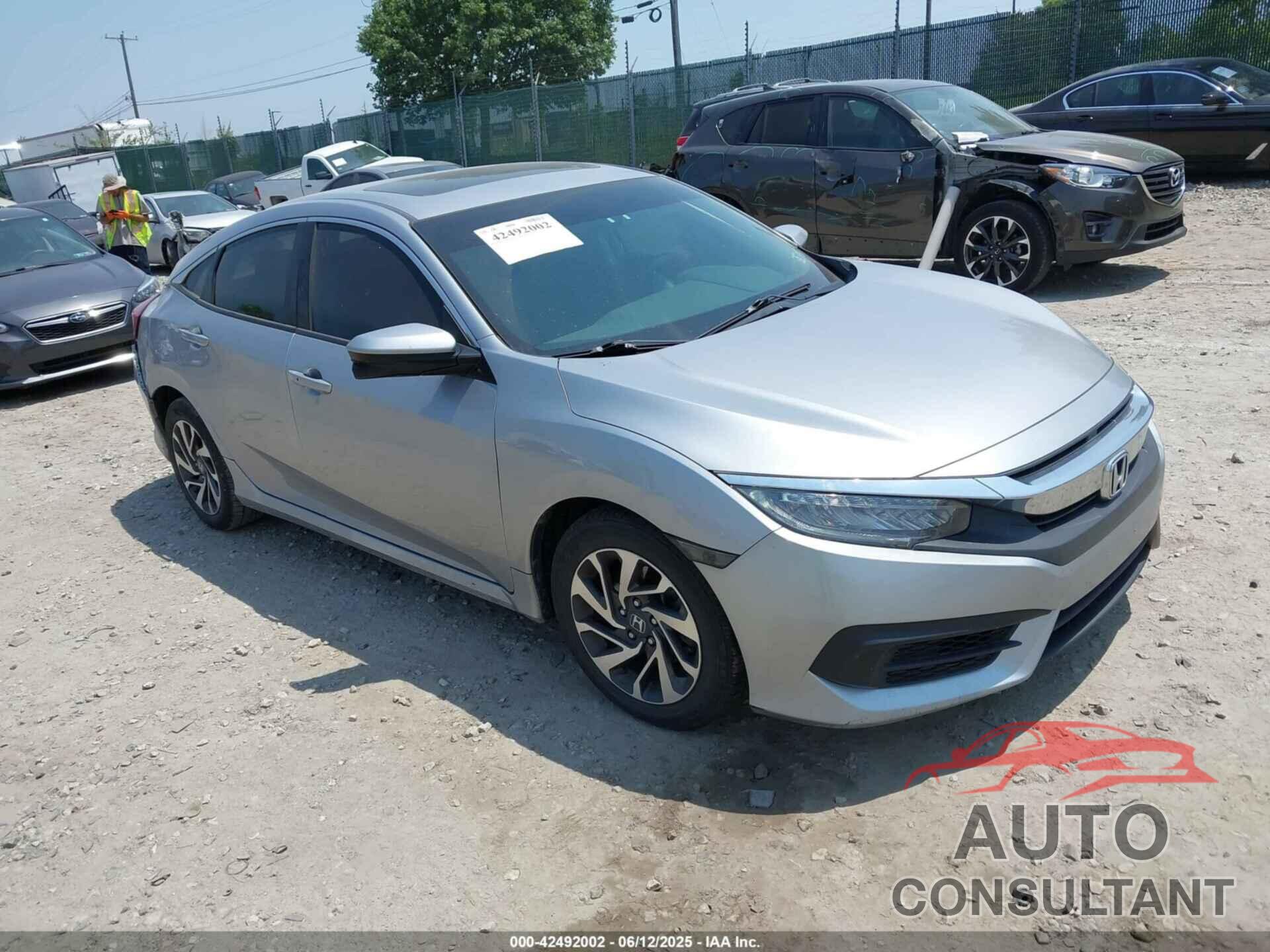 HONDA CIVIC 2016 - 19XFC2F77GE216429