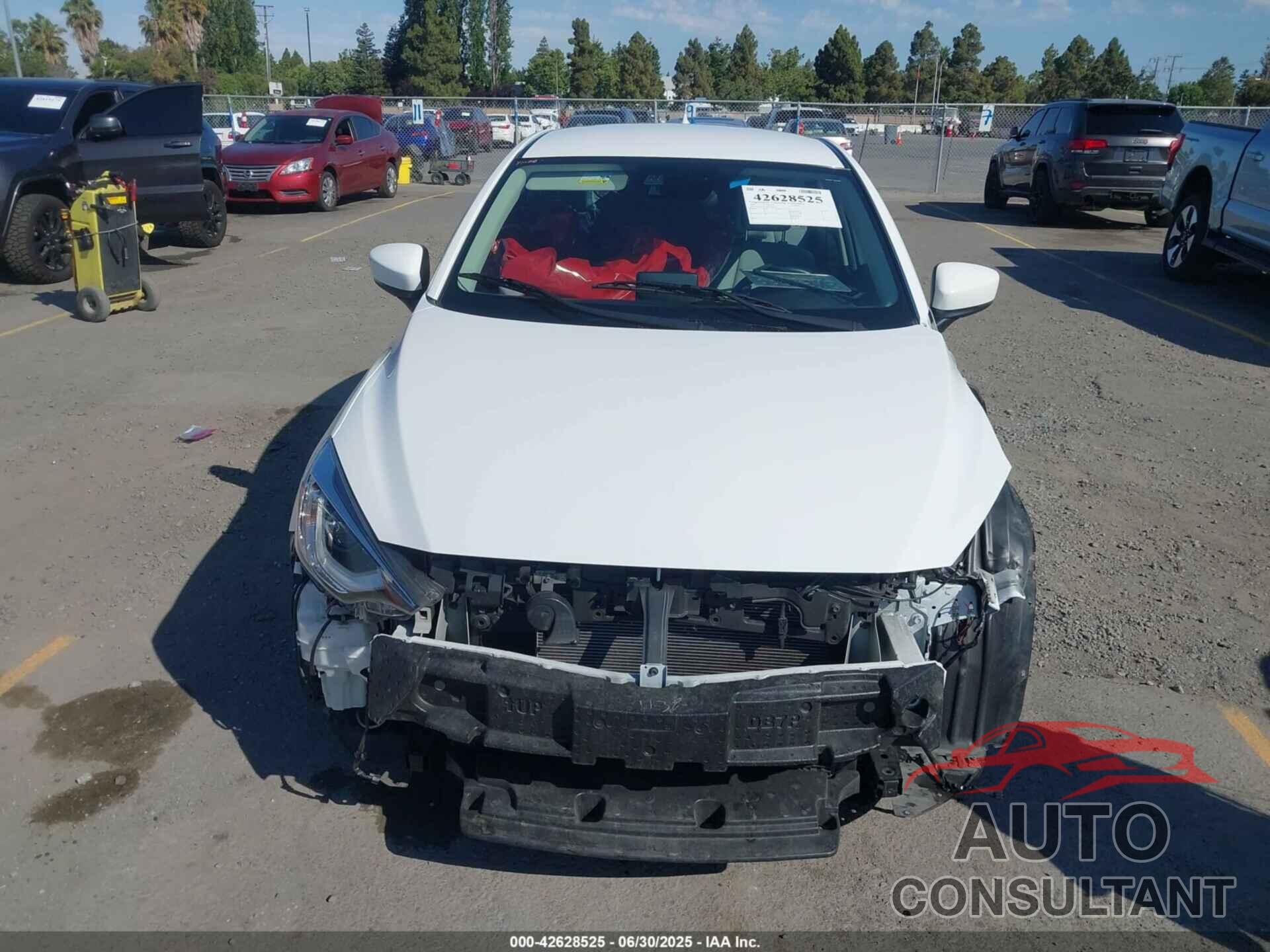 TOYOTA YARIS 2020 - 3MYDLBJVXLY700411