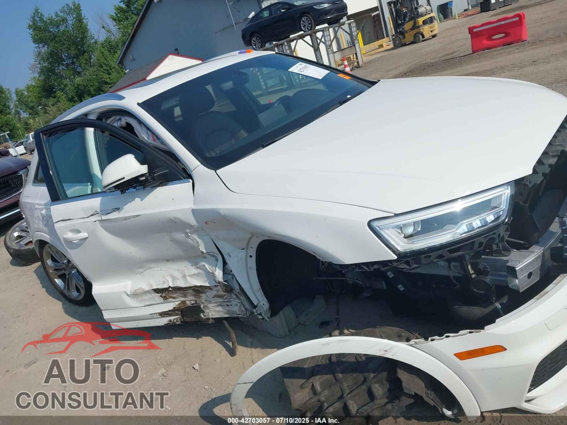AUDI Q3 2018 - WA1JCCFS5JR030088