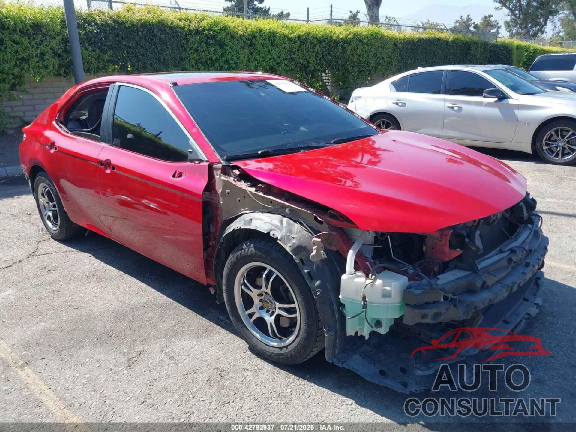 TOYOTA CAMRY 2019 - 4T1B11HK4KU178924
