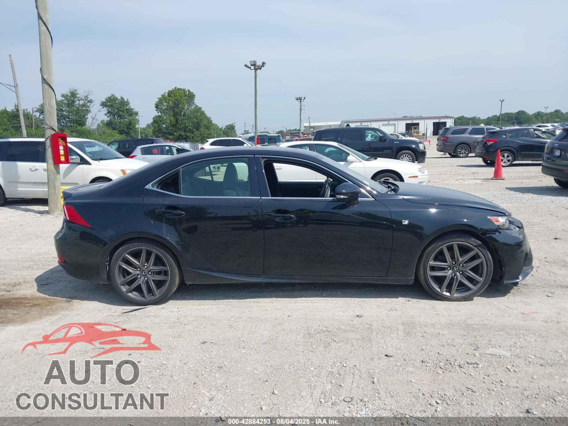 LEXUS IS 250 2015 - JTHCF1D20F5024340