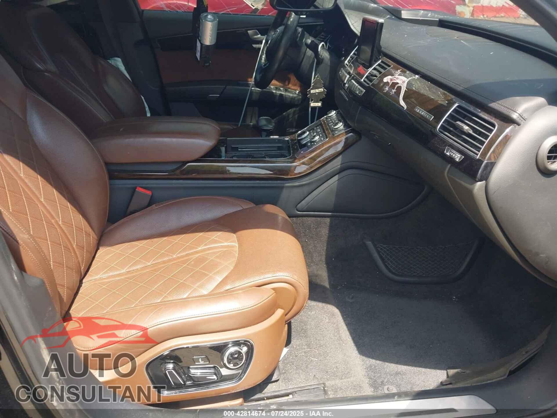 AUDI A8 L 2016 - WAU43AFD7GN010608