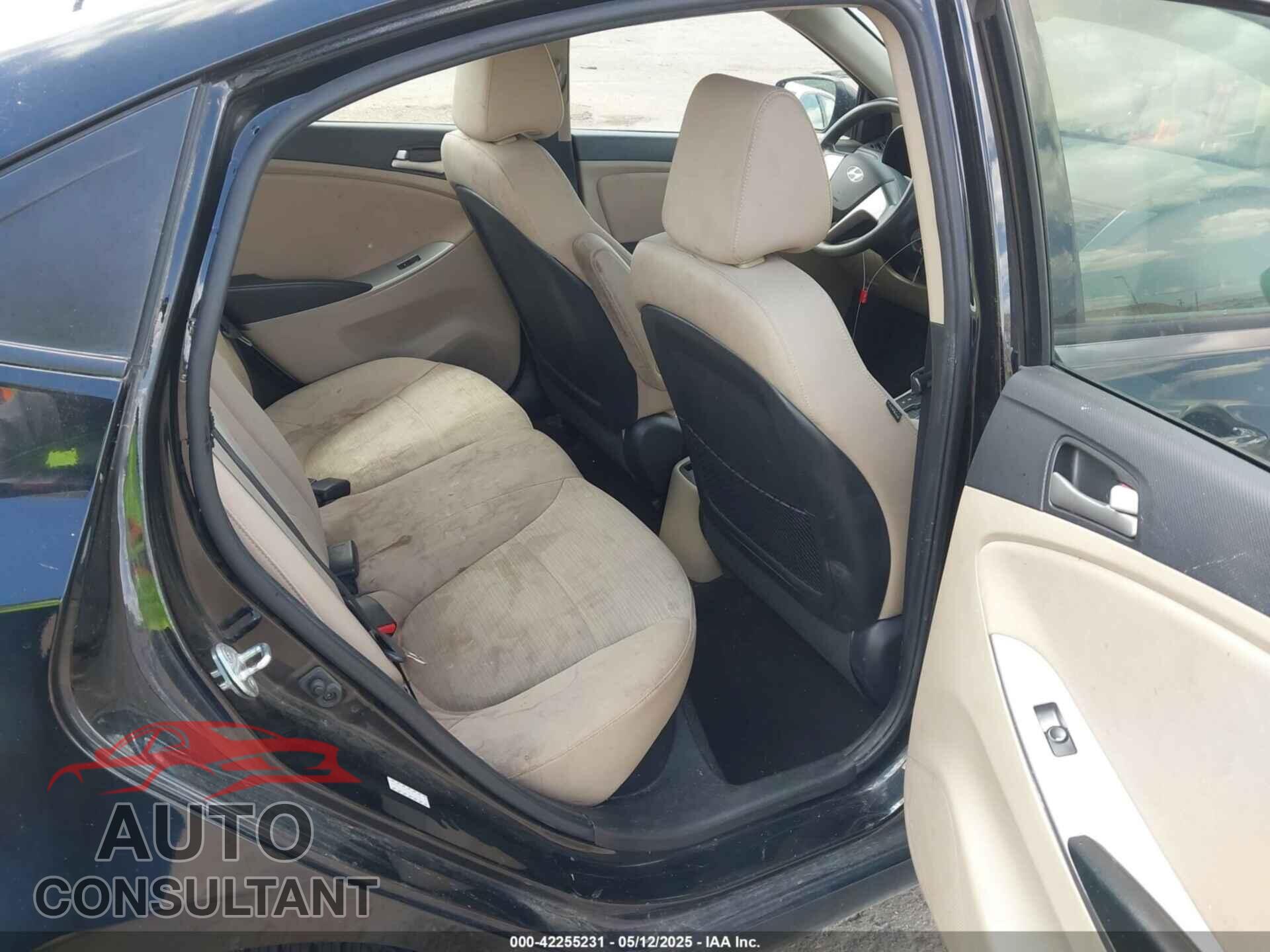 HYUNDAI ACCENT 2016 - KMHCT4AE5GU955767