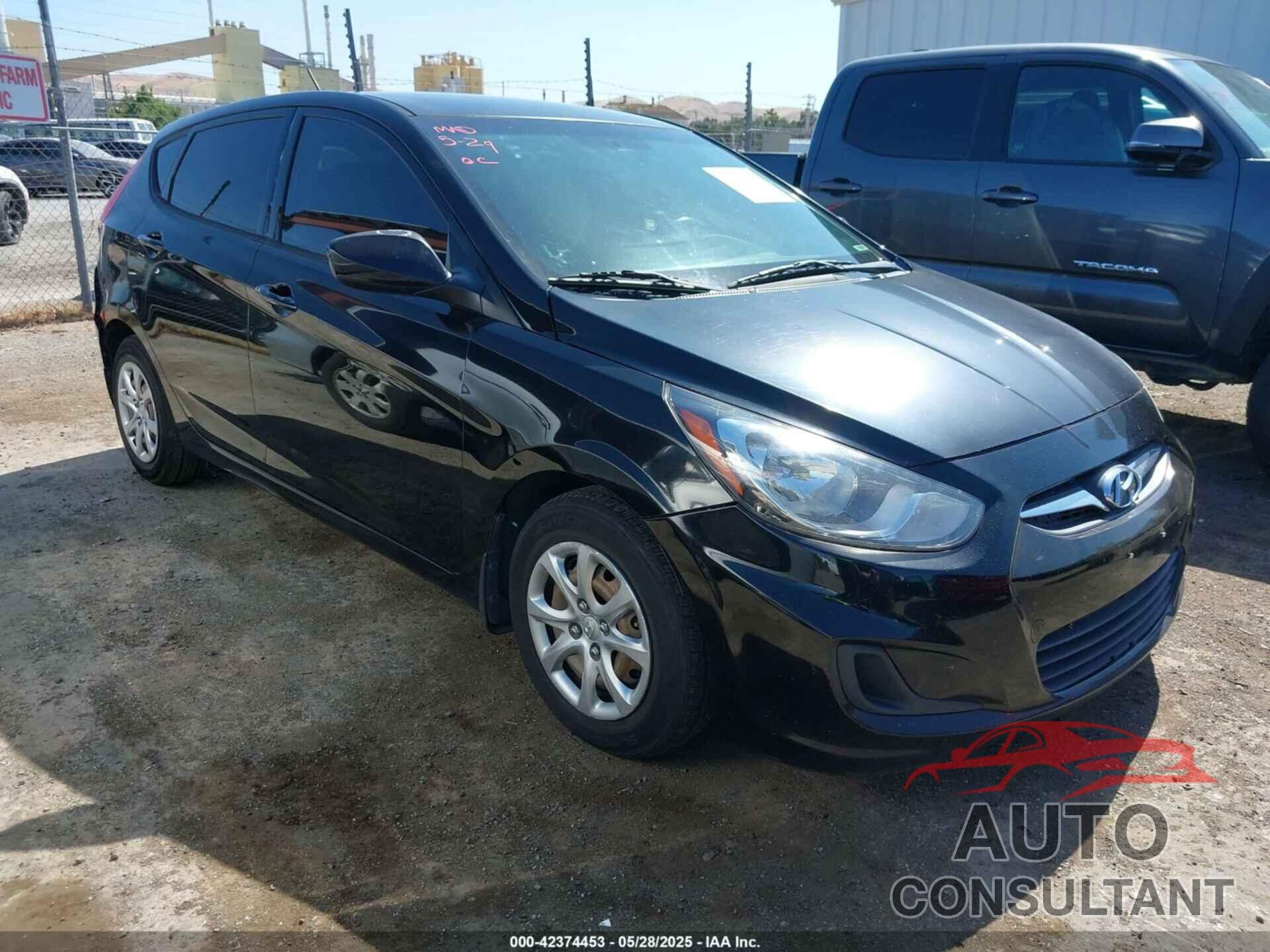 HYUNDAI ACCENT 2014 - KMHCT5AE0EU175033