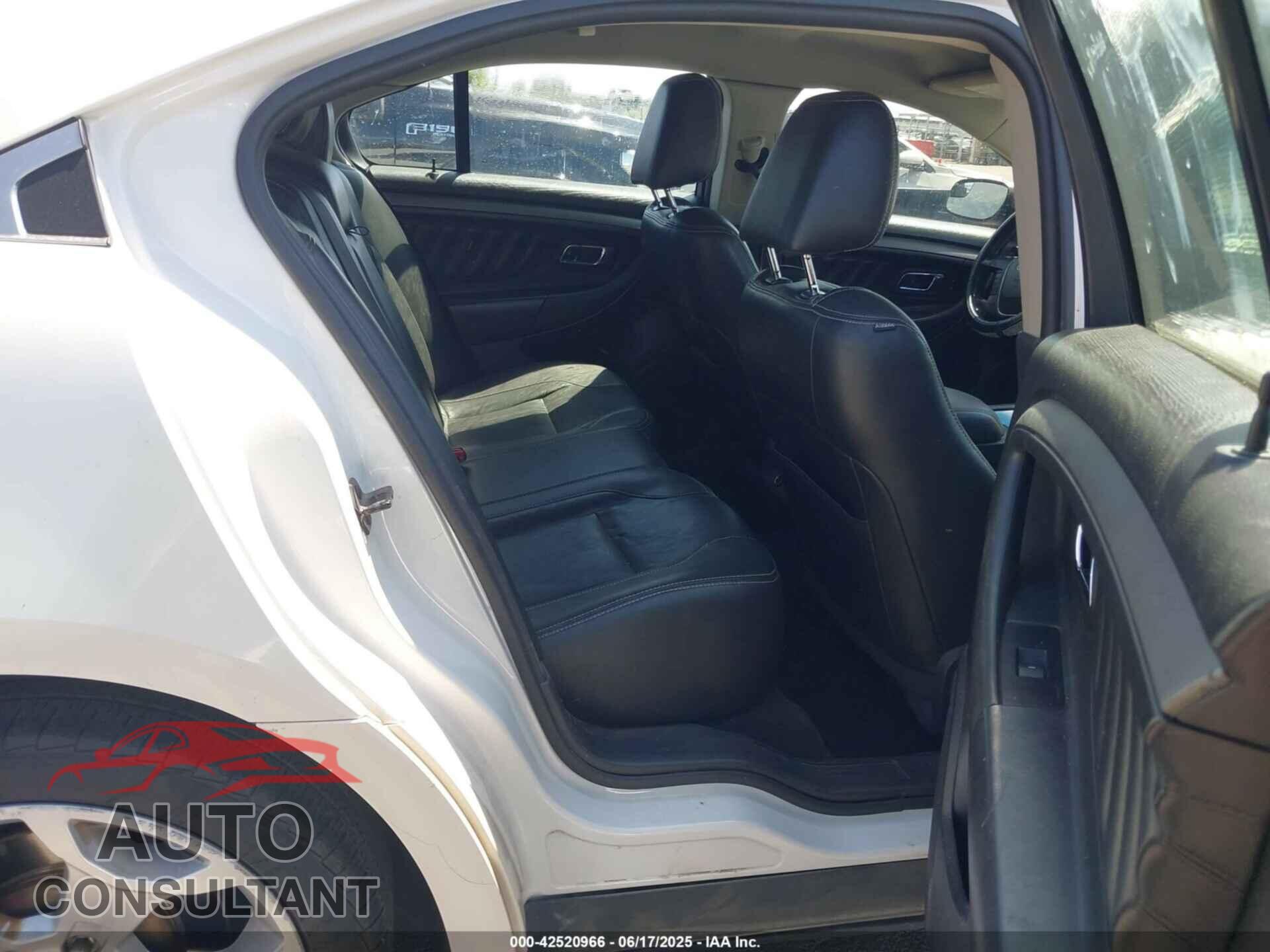FORD TAURUS 2012 - 1FAHP2EW4CG126936