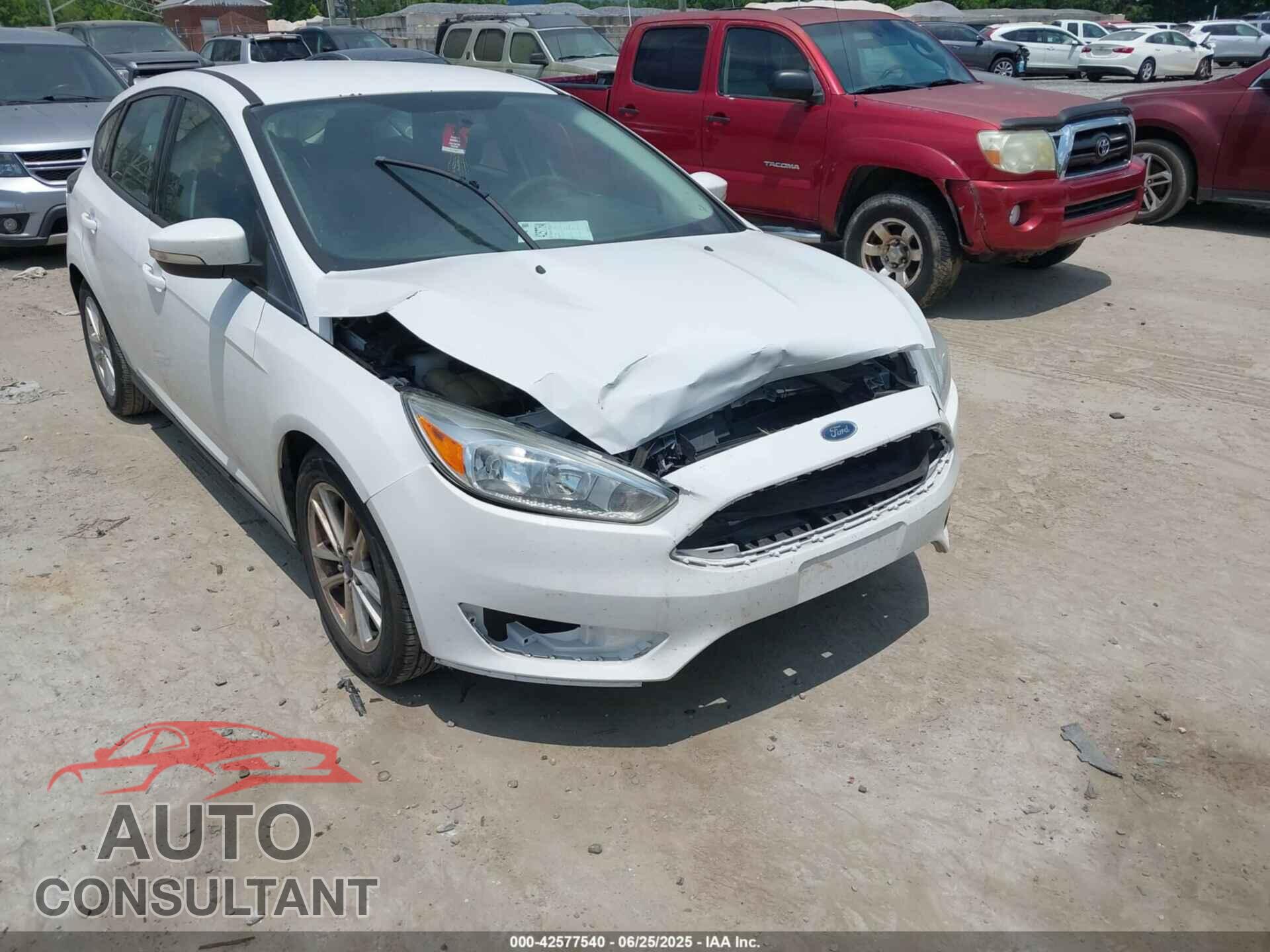 FORD FOCUS 2015 - 1FADP3K23FL294942