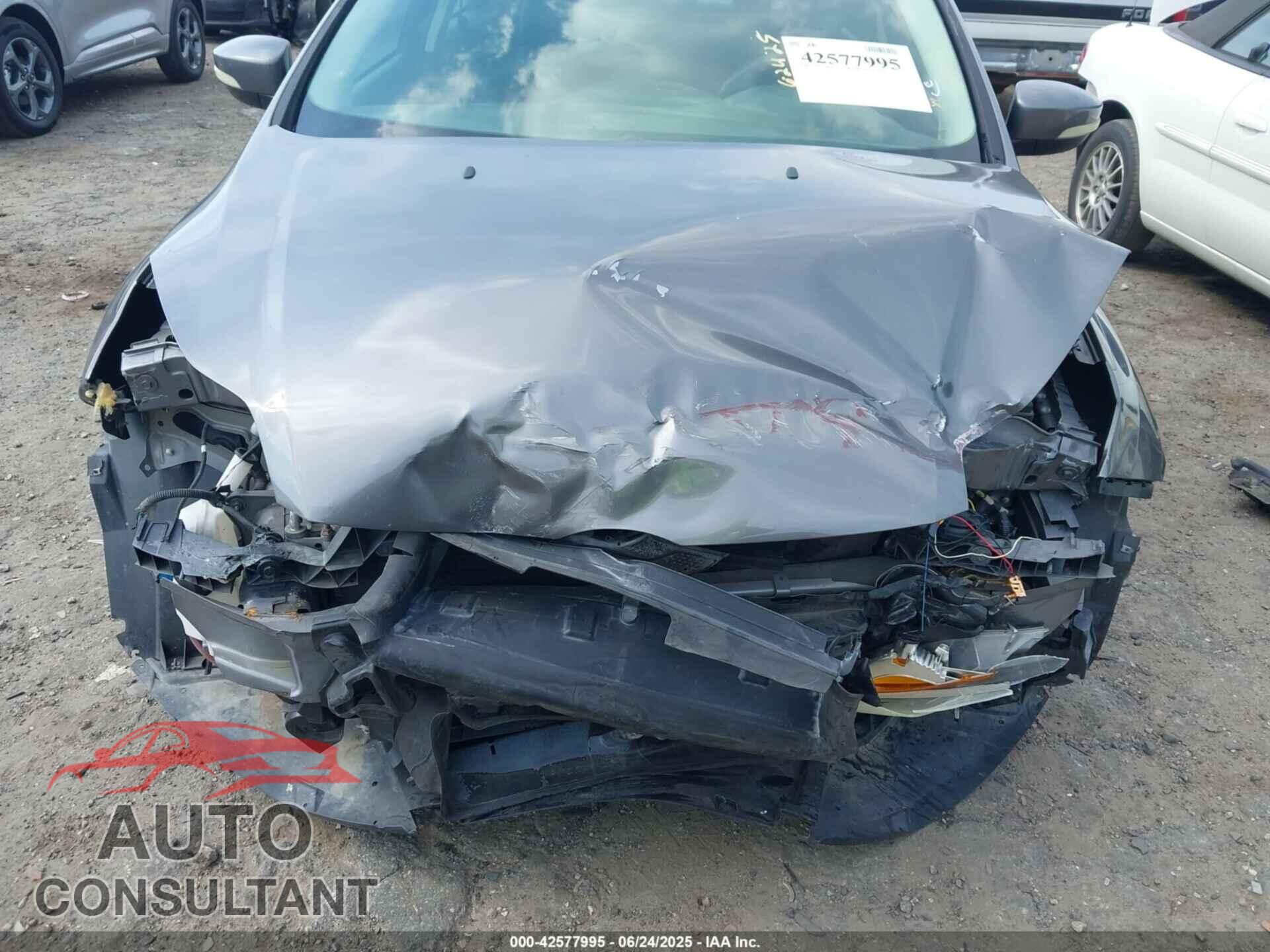 FORD FOCUS 2014 - 1FADP3F22EL417204