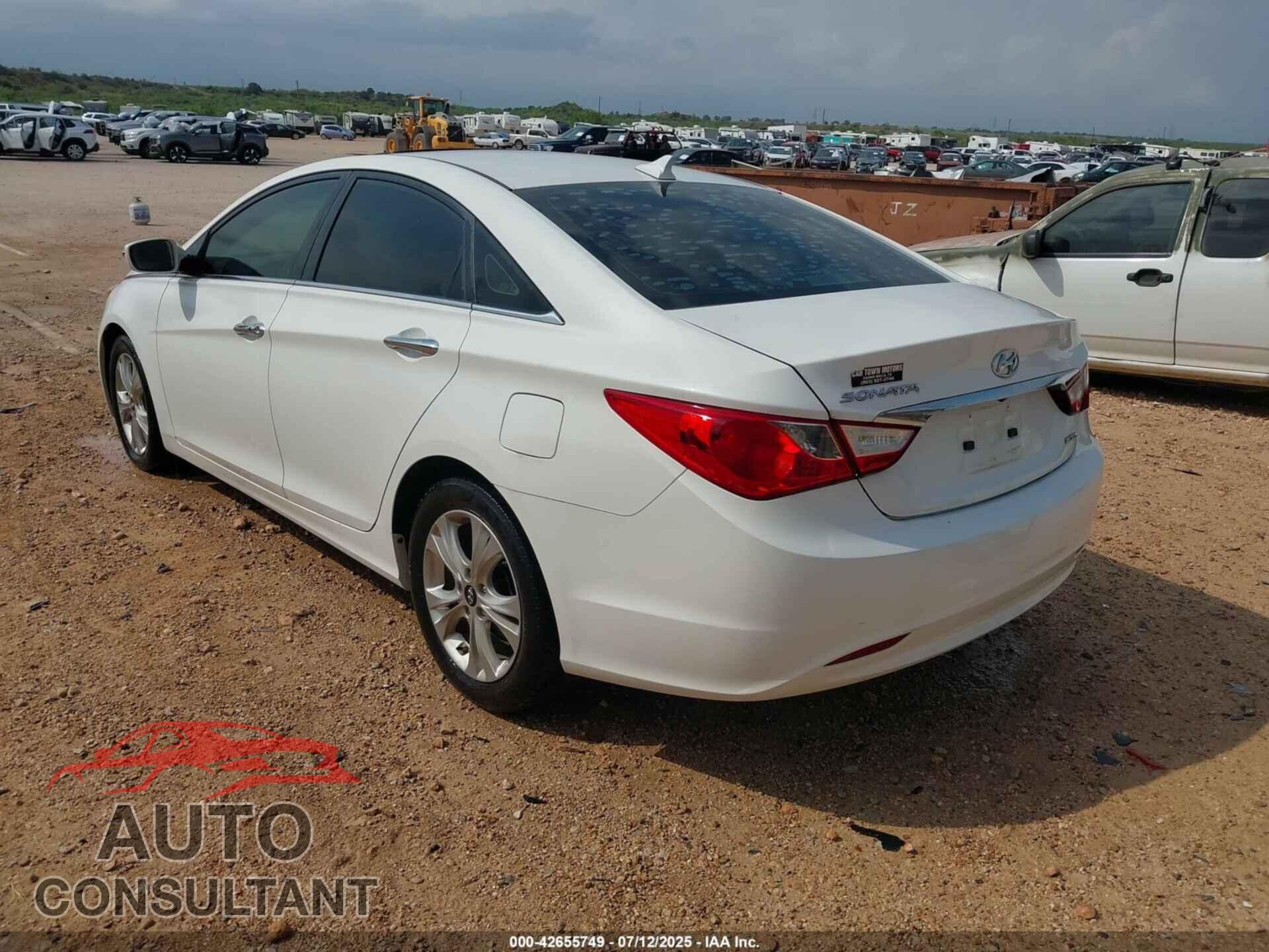 HYUNDAI SONATA 2011 - 5NPEC4ACXBH304746